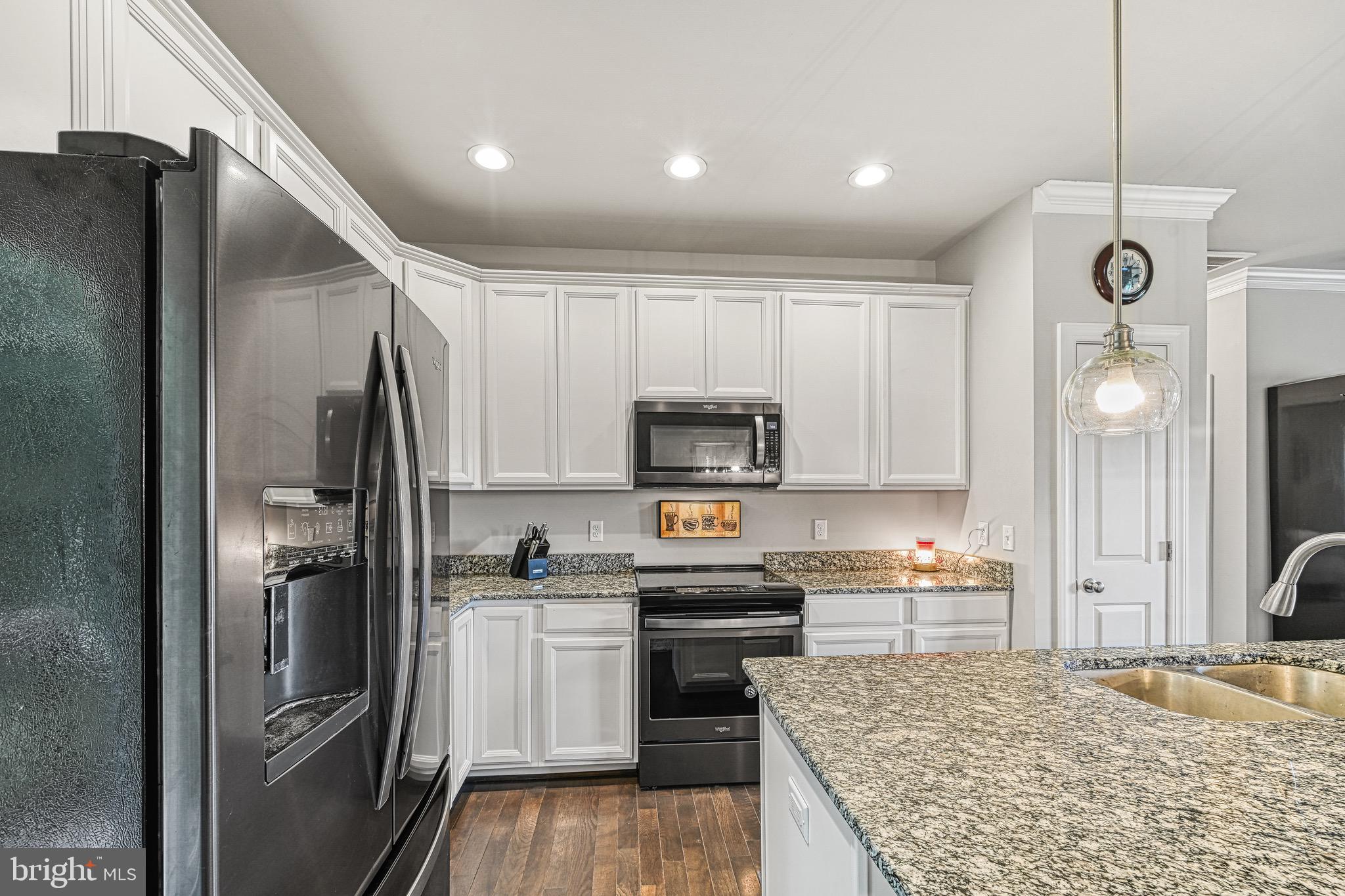 HIDDEN FARM ESTATES - Residential