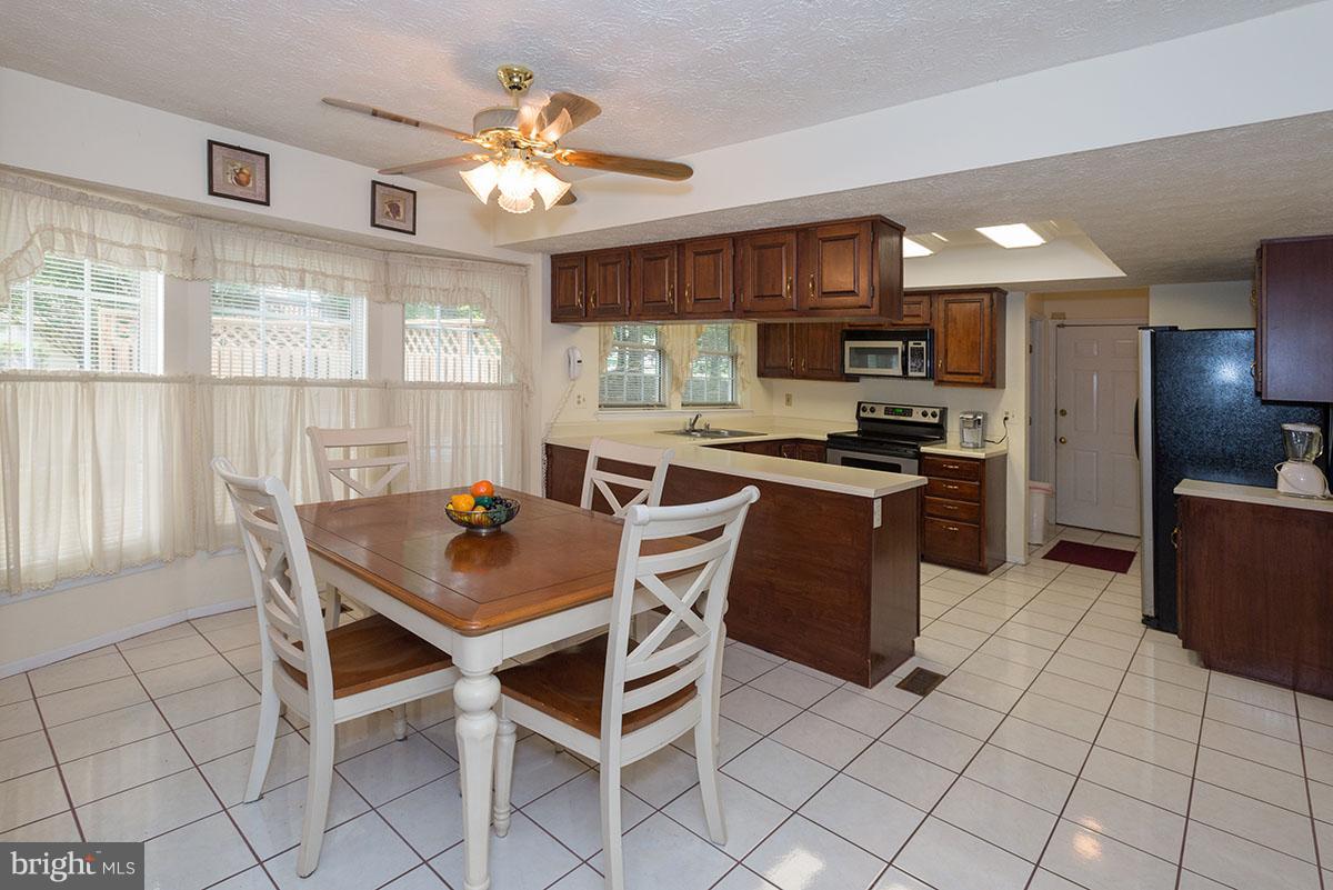 HICKORY RIDGE - Residential