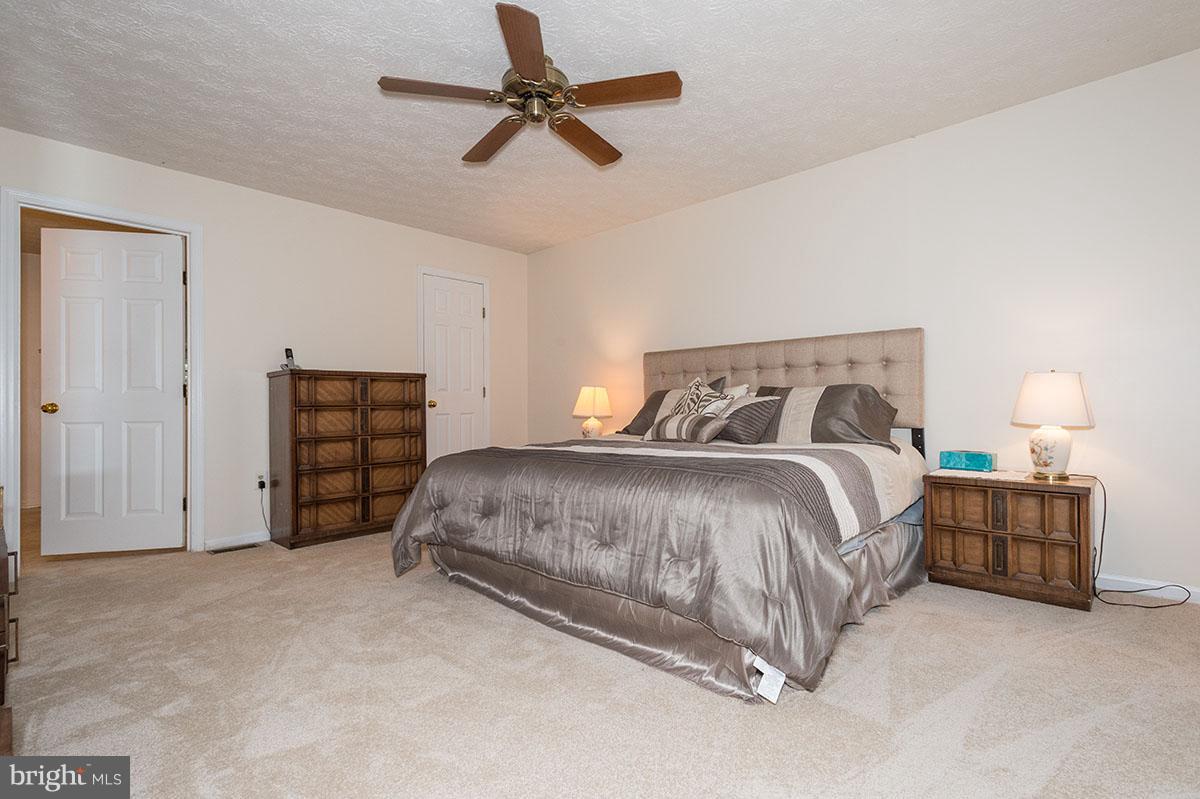 HICKORY RIDGE - Residential