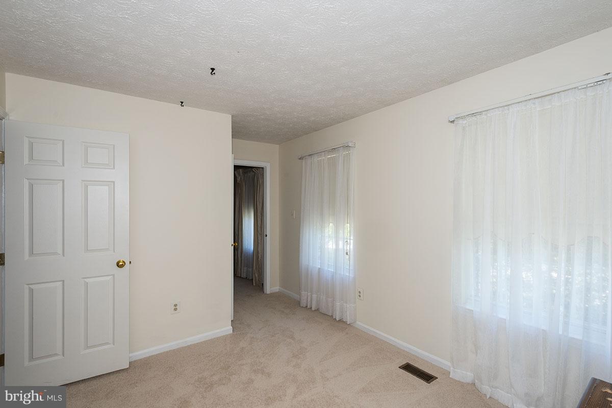 HICKORY RIDGE - Residential