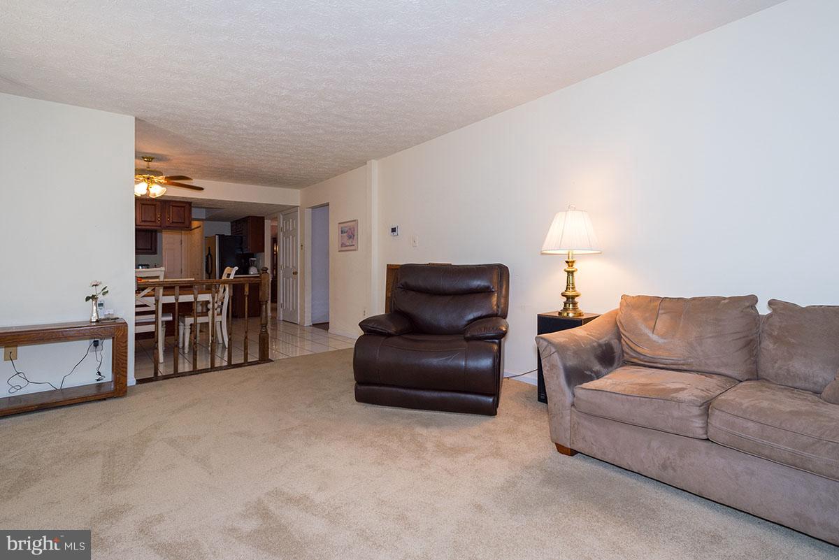 HICKORY RIDGE - Residential