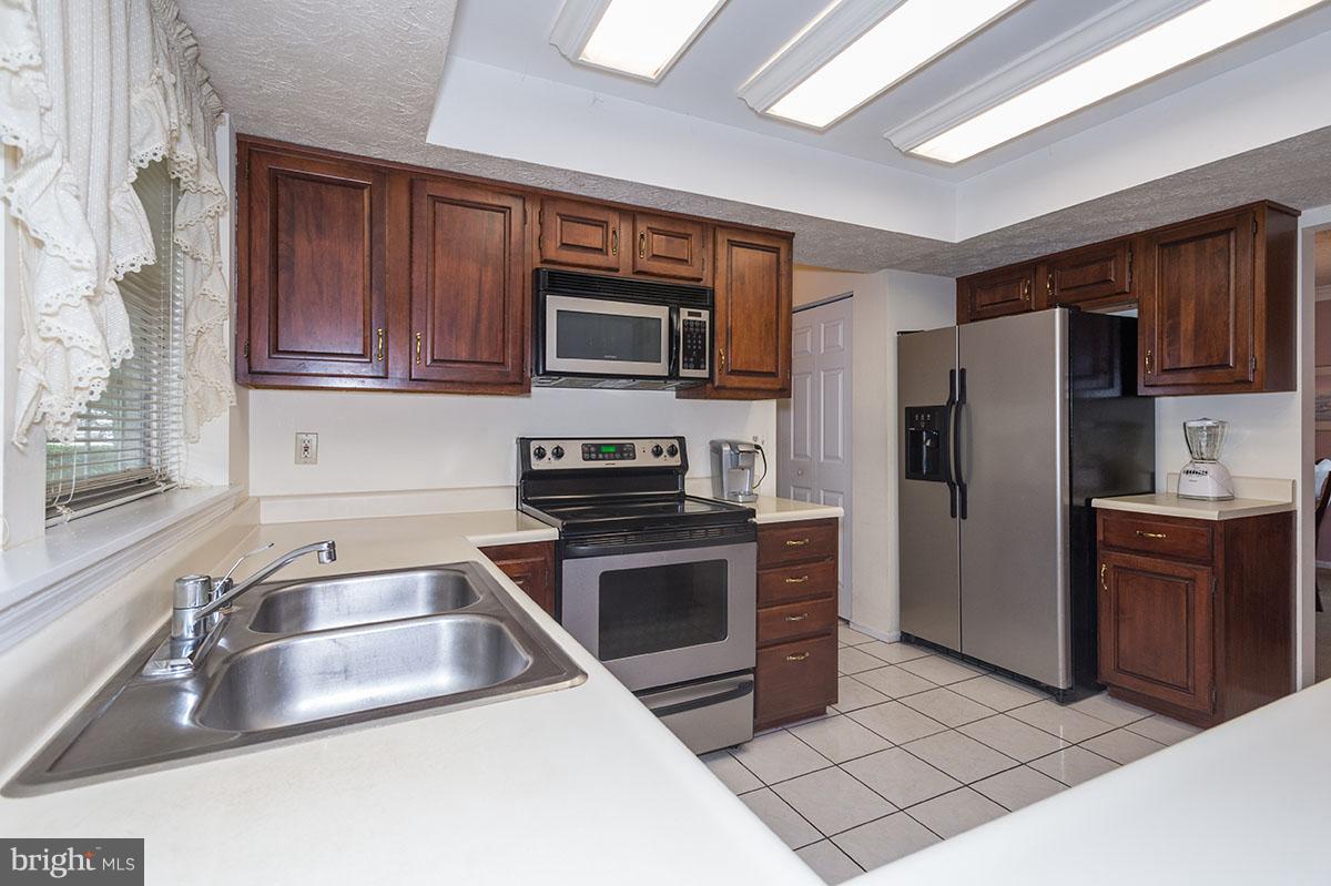 HICKORY RIDGE - Residential