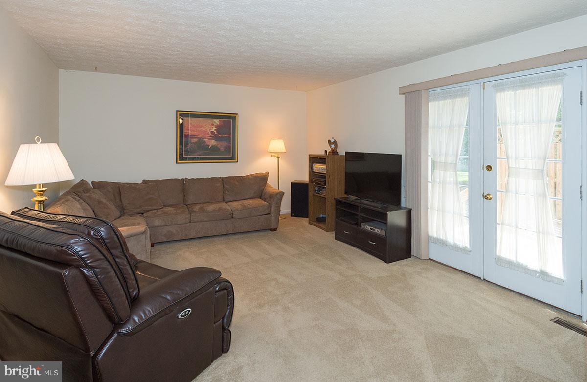 HICKORY RIDGE - Residential