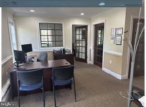 WINCHESTER - Commercial Sale