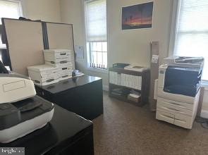 WINCHESTER - Commercial Sale