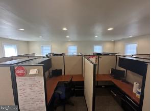 WINCHESTER - Commercial Sale