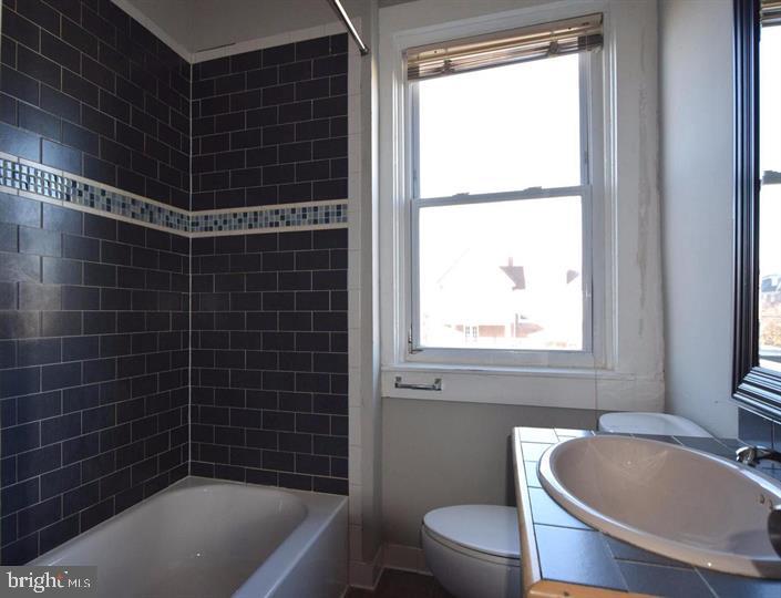 ALLENDALE - Residential Lease