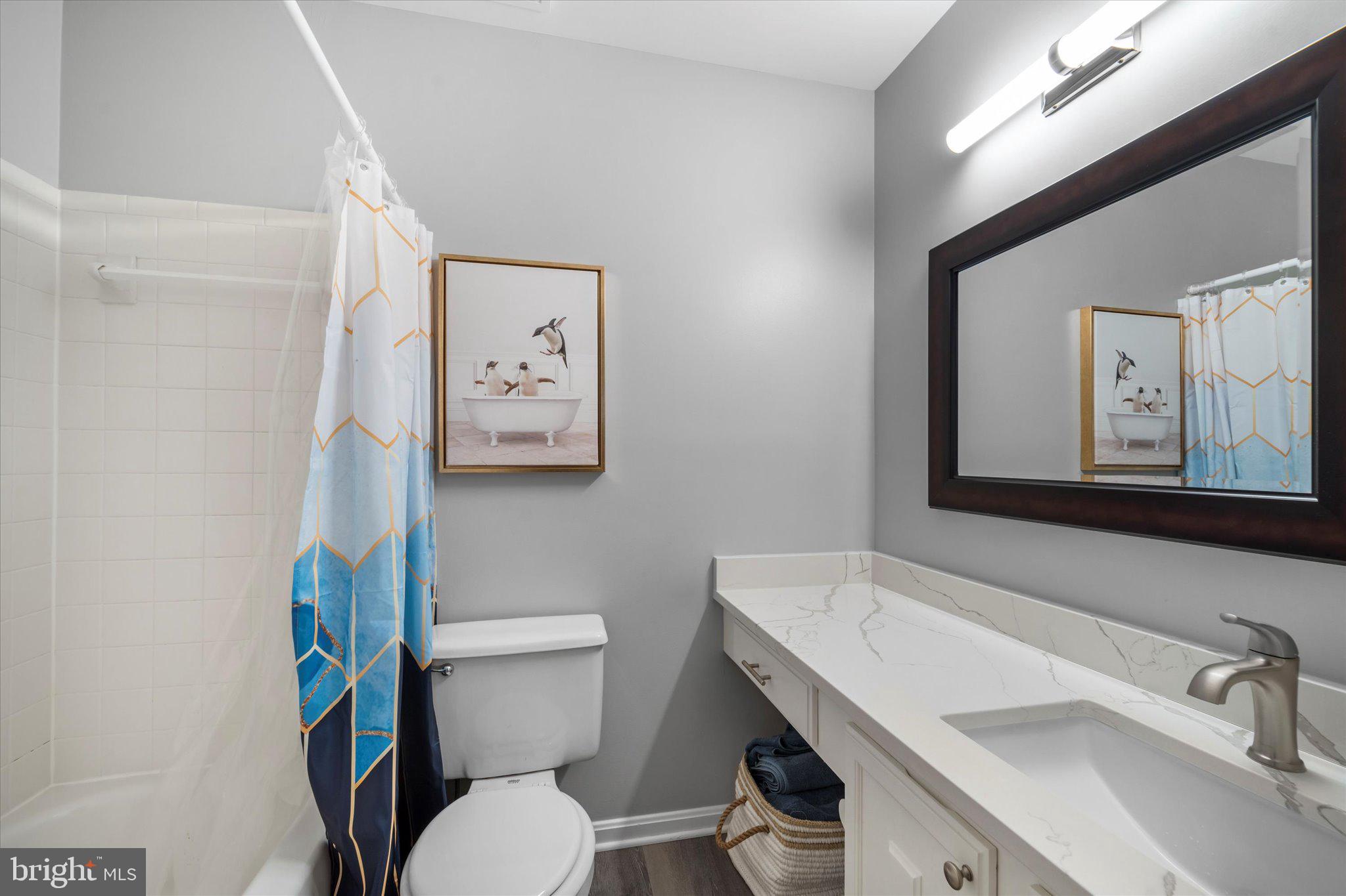 CHARING CROSS - Residential Lease