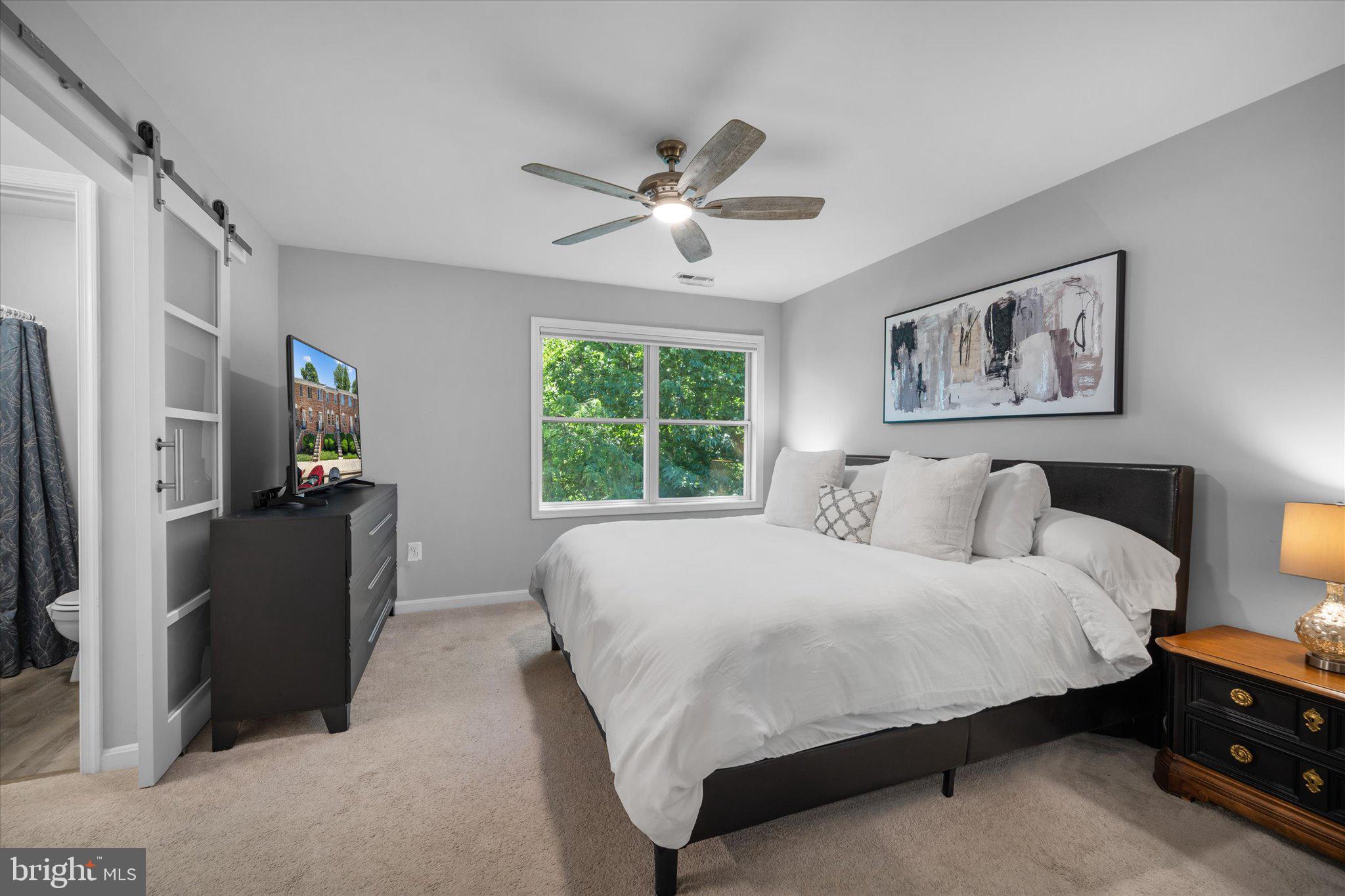 CHARING CROSS - Residential Lease