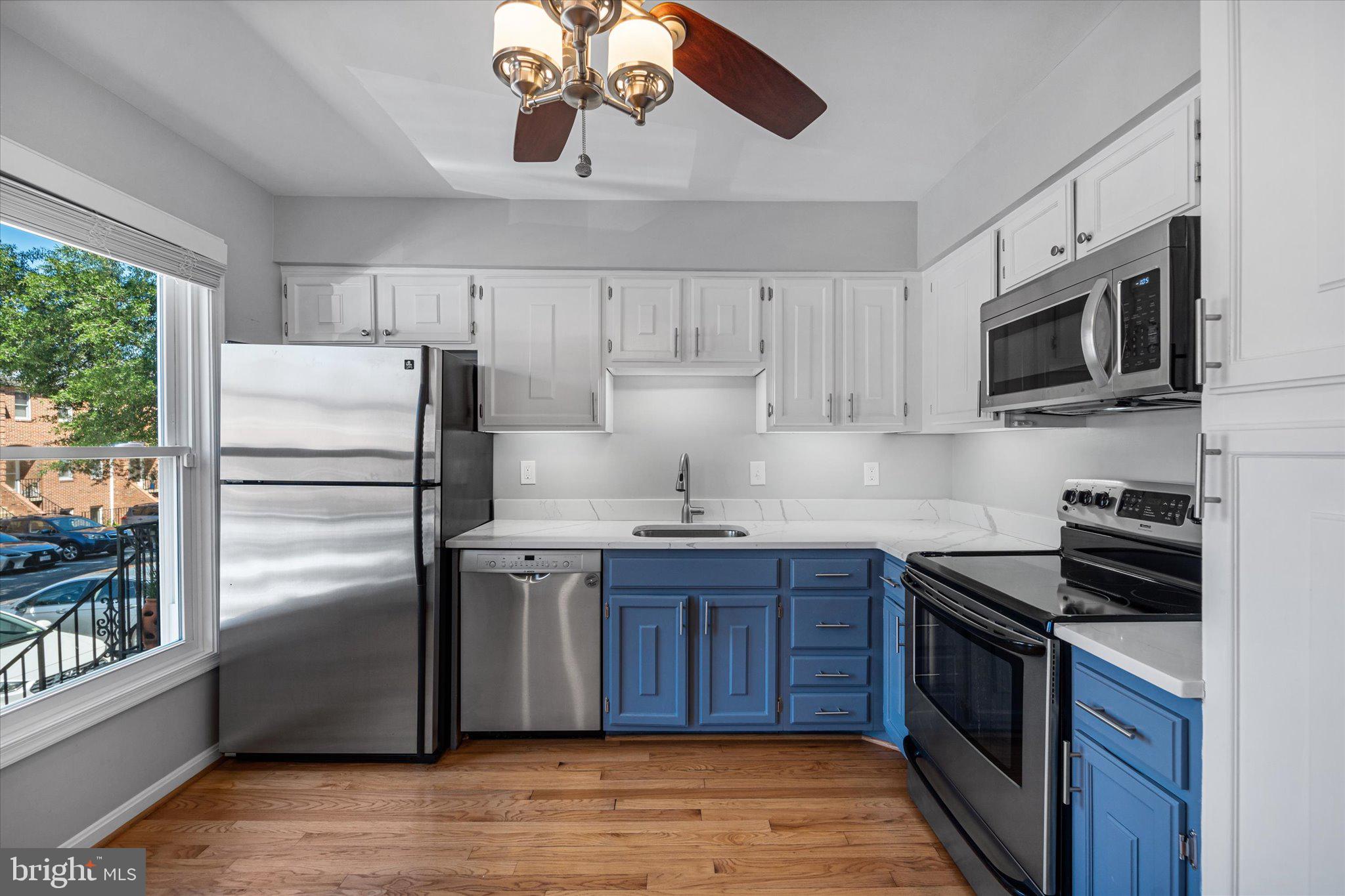 CHARING CROSS - Residential Lease