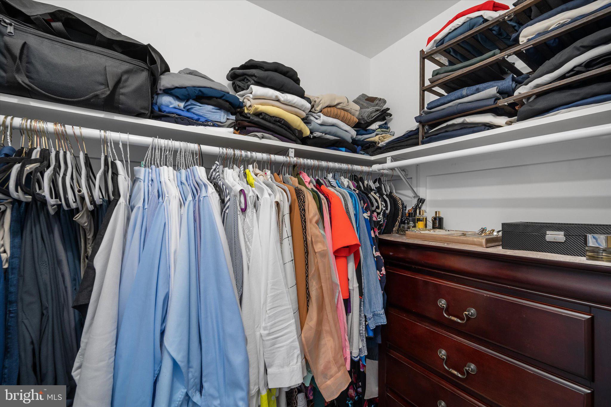 CHARING CROSS - Residential Lease