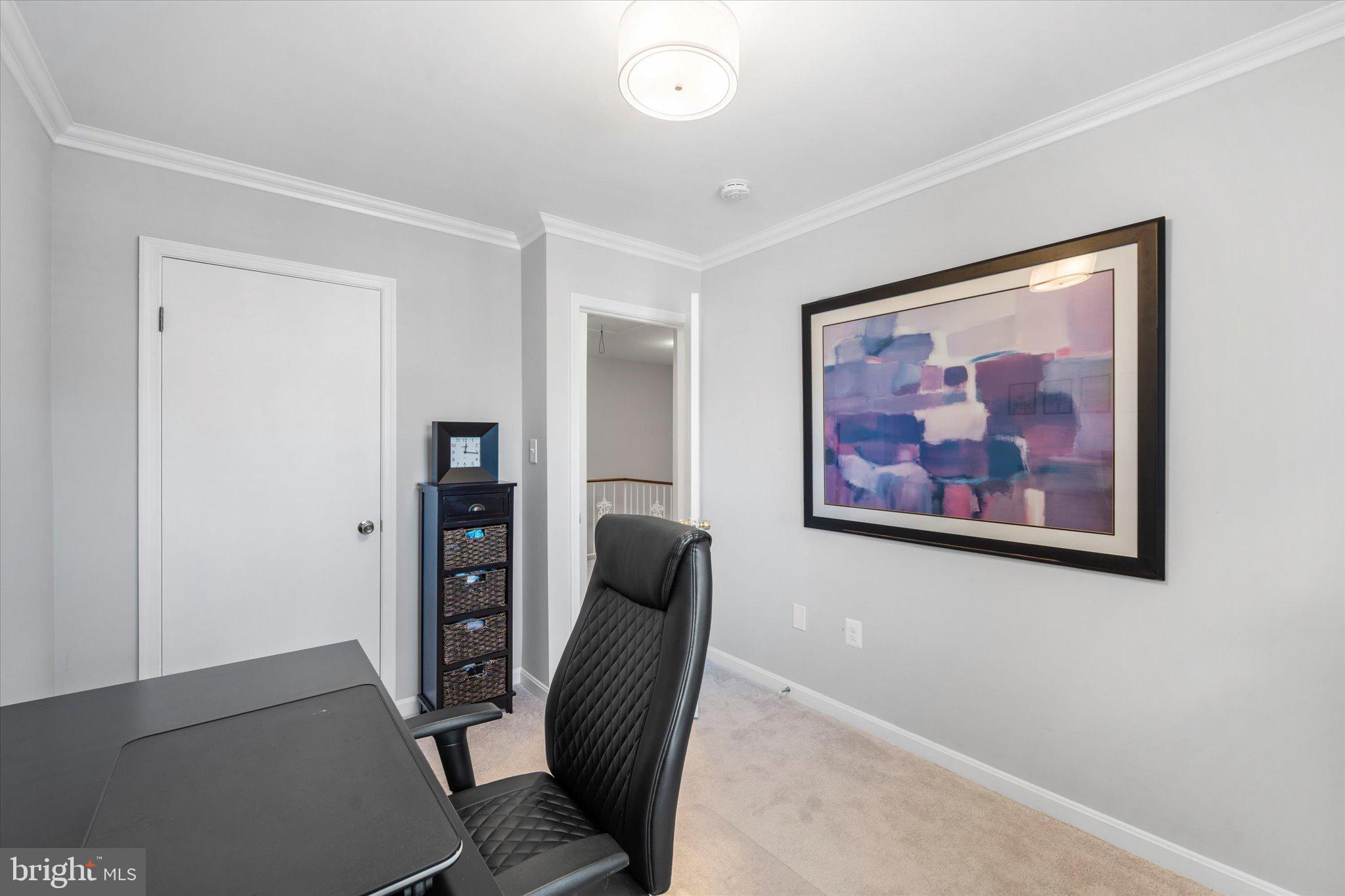 CHARING CROSS - Residential Lease