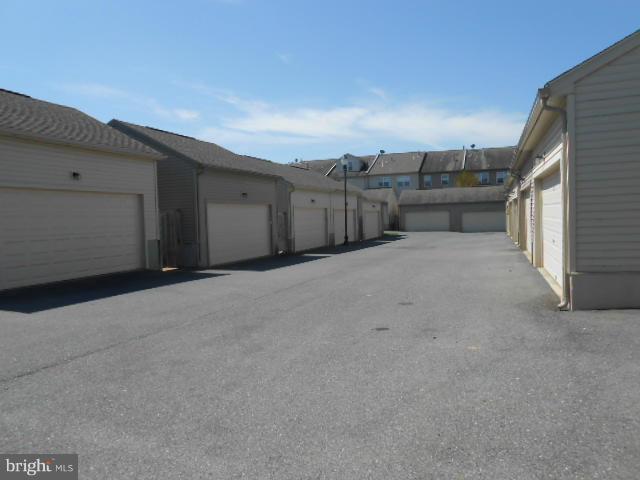 WORMANS MILL - Residential Lease