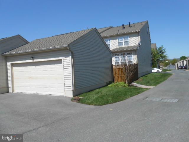 WORMANS MILL - Residential Lease