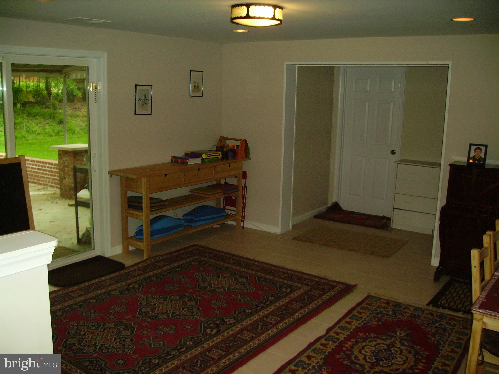 GLEN FOREST - Residential Lease