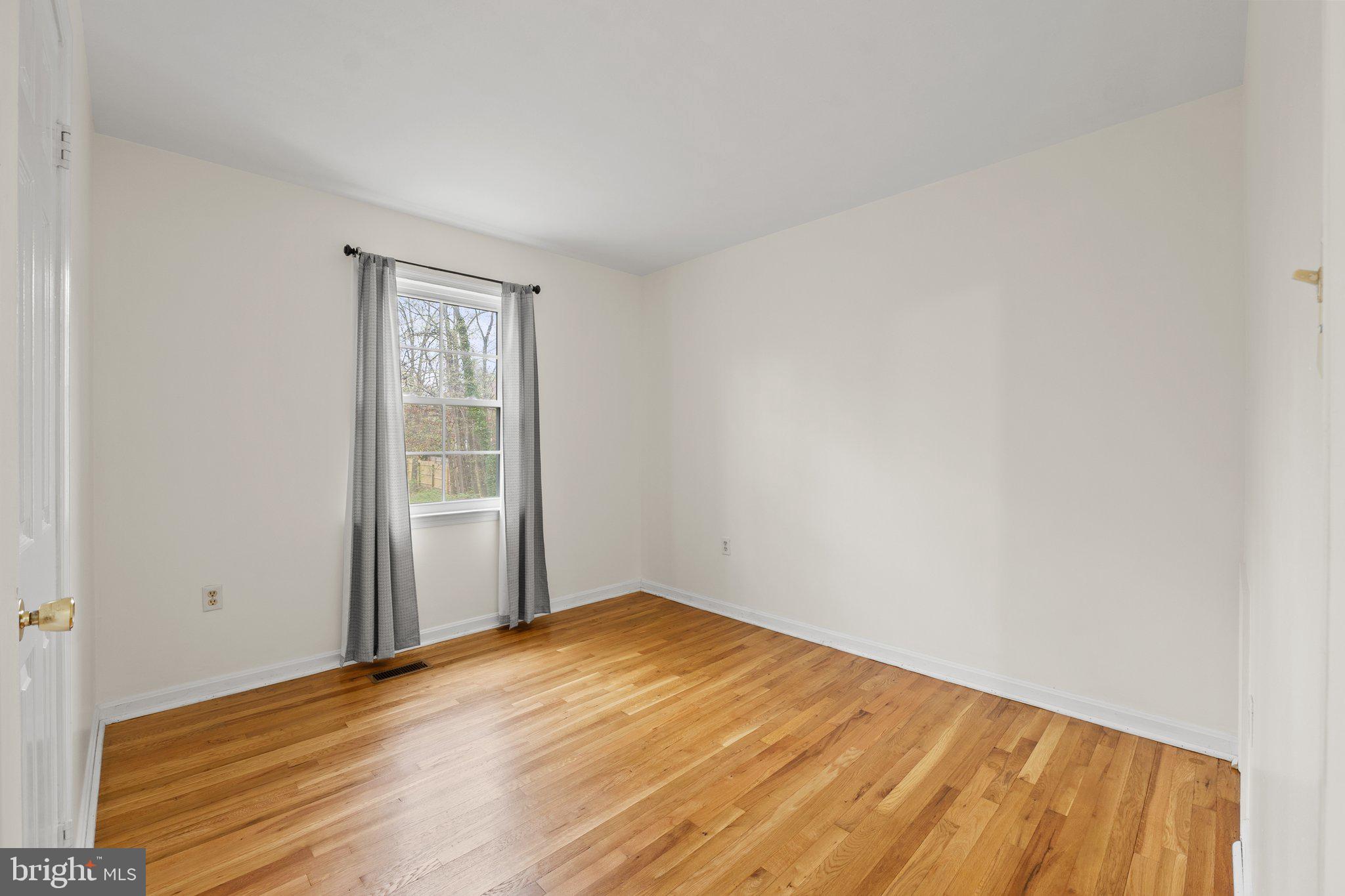 LEEWOOD - Residential Lease