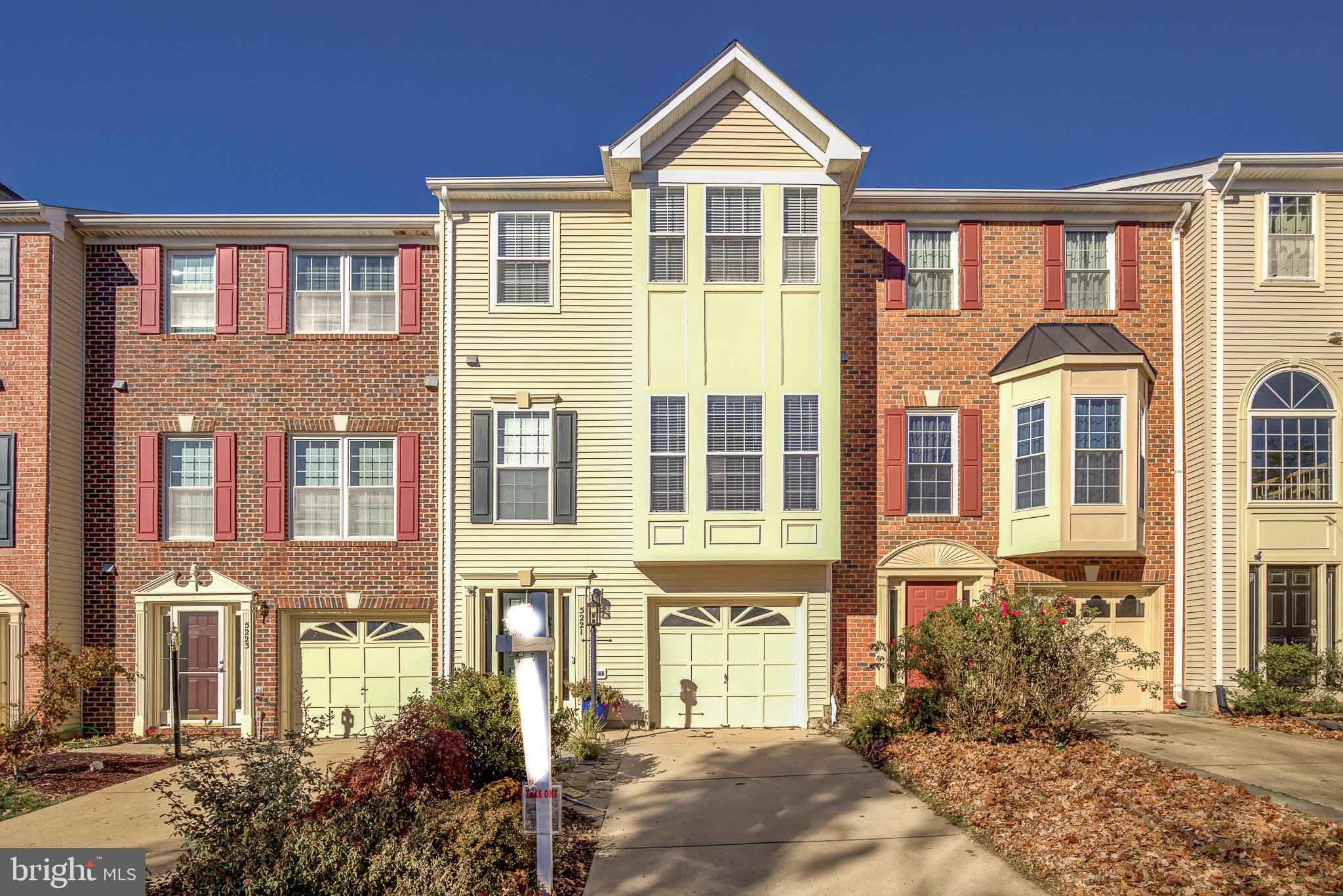 KINGSTOWNE - Residential