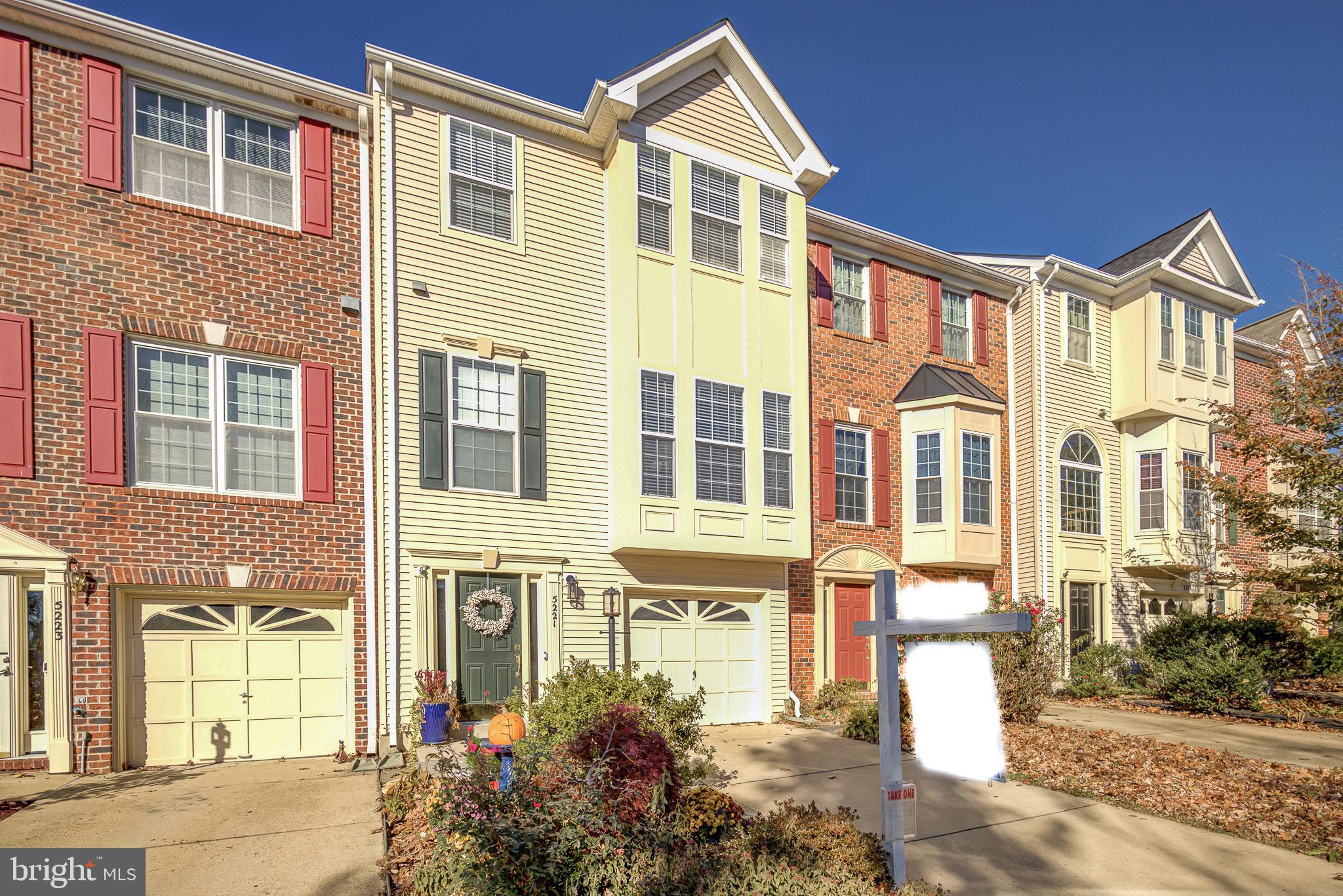 KINGSTOWNE - Residential