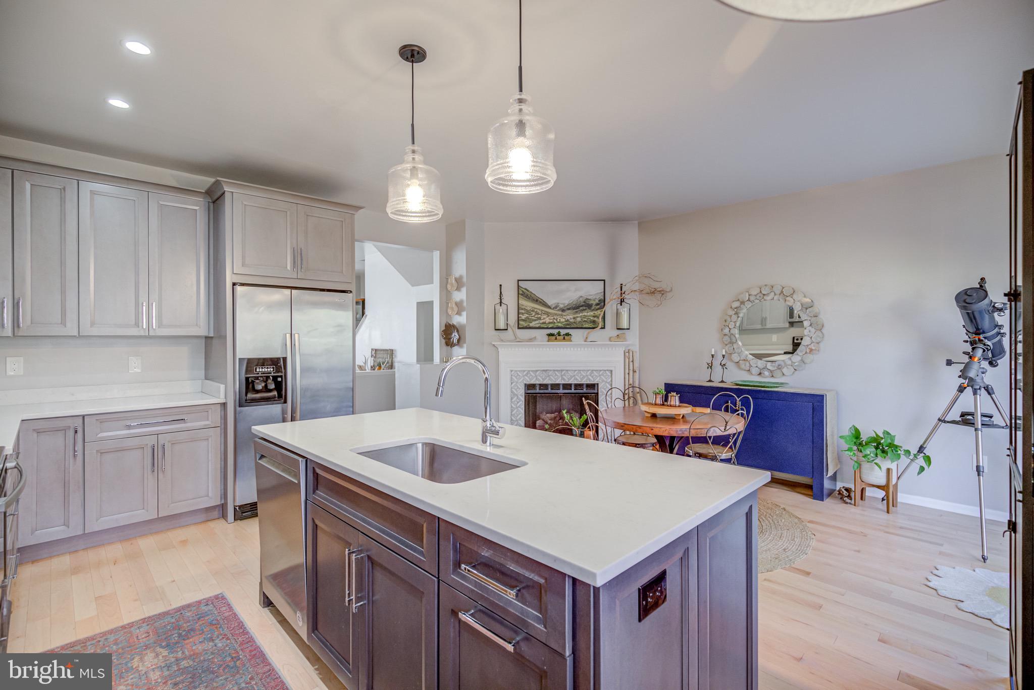 KINGSTOWNE - Residential