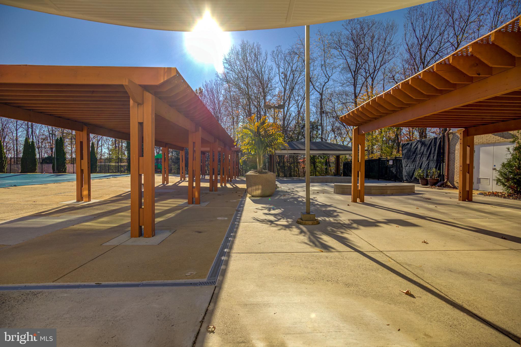 KINGSTOWNE - Residential