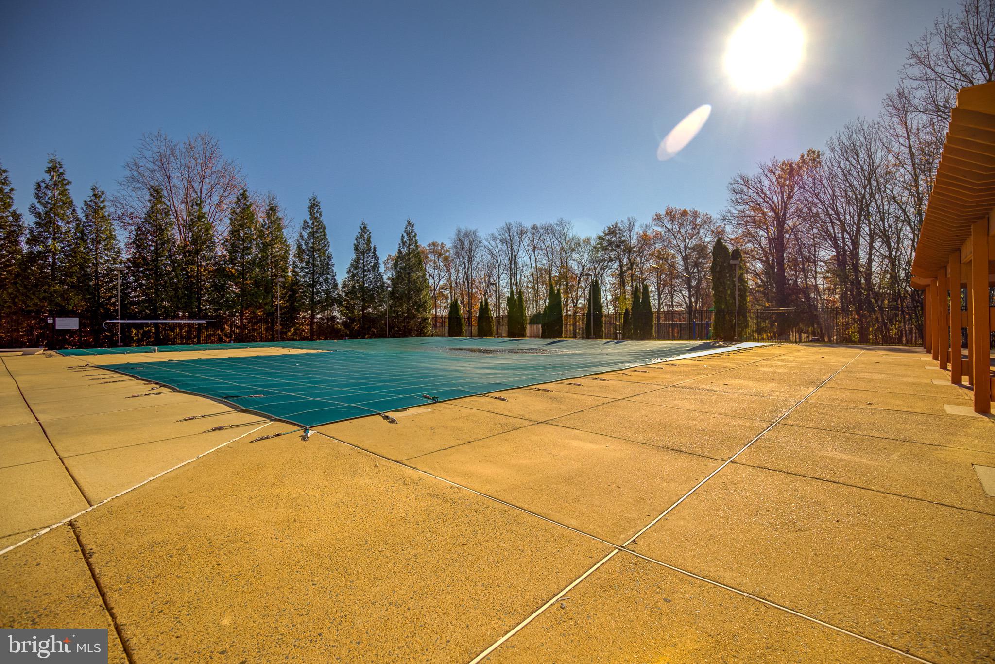 KINGSTOWNE - Residential