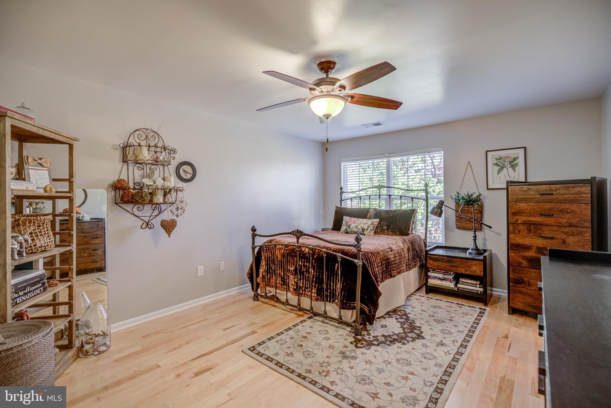 KINGSTOWNE - Residential