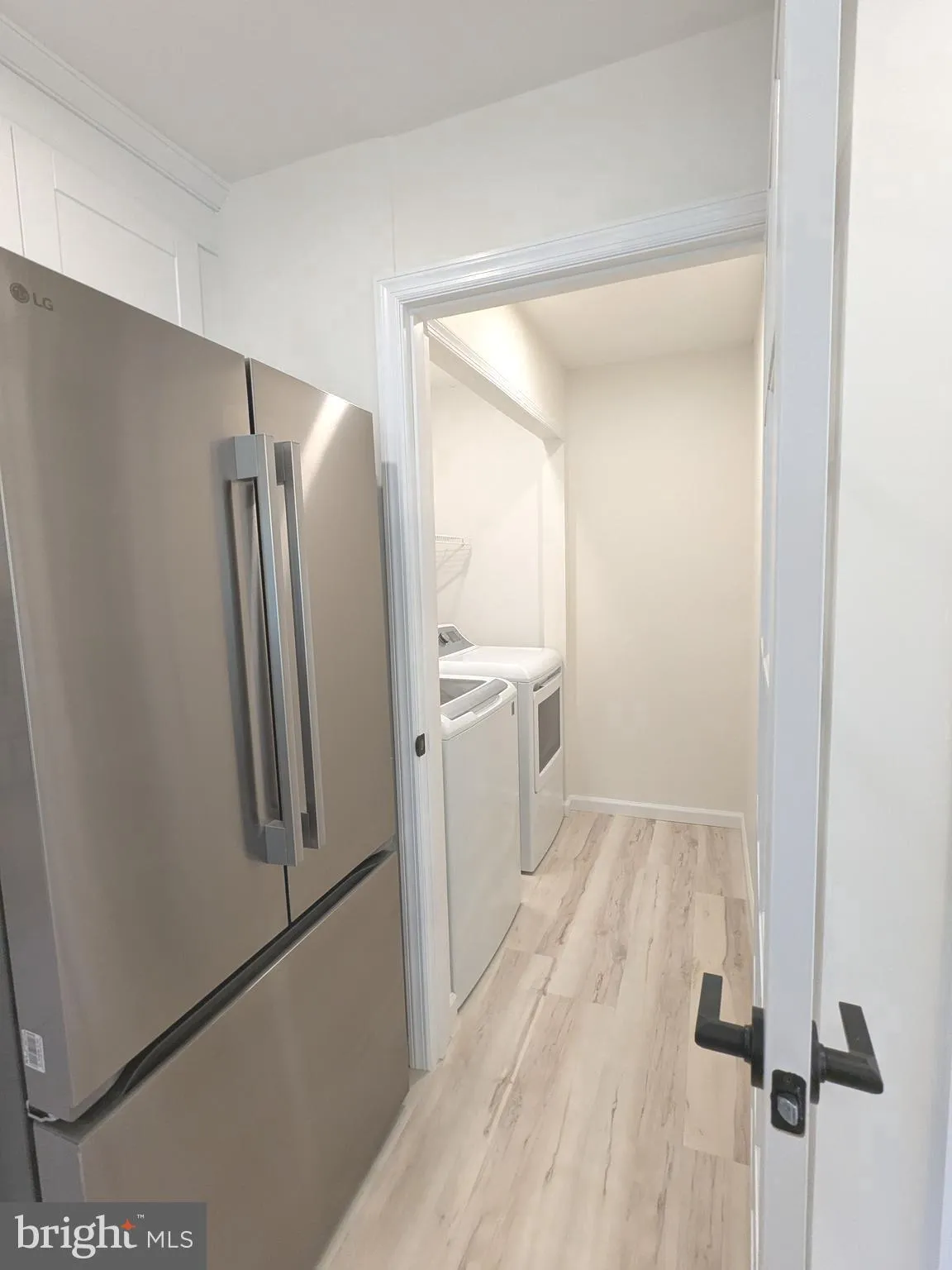 Robbinsville, New Jersey 08691, United States, 3 Bedrooms Bedrooms, ,3 BathroomsBathrooms,Residential,Pending,77900