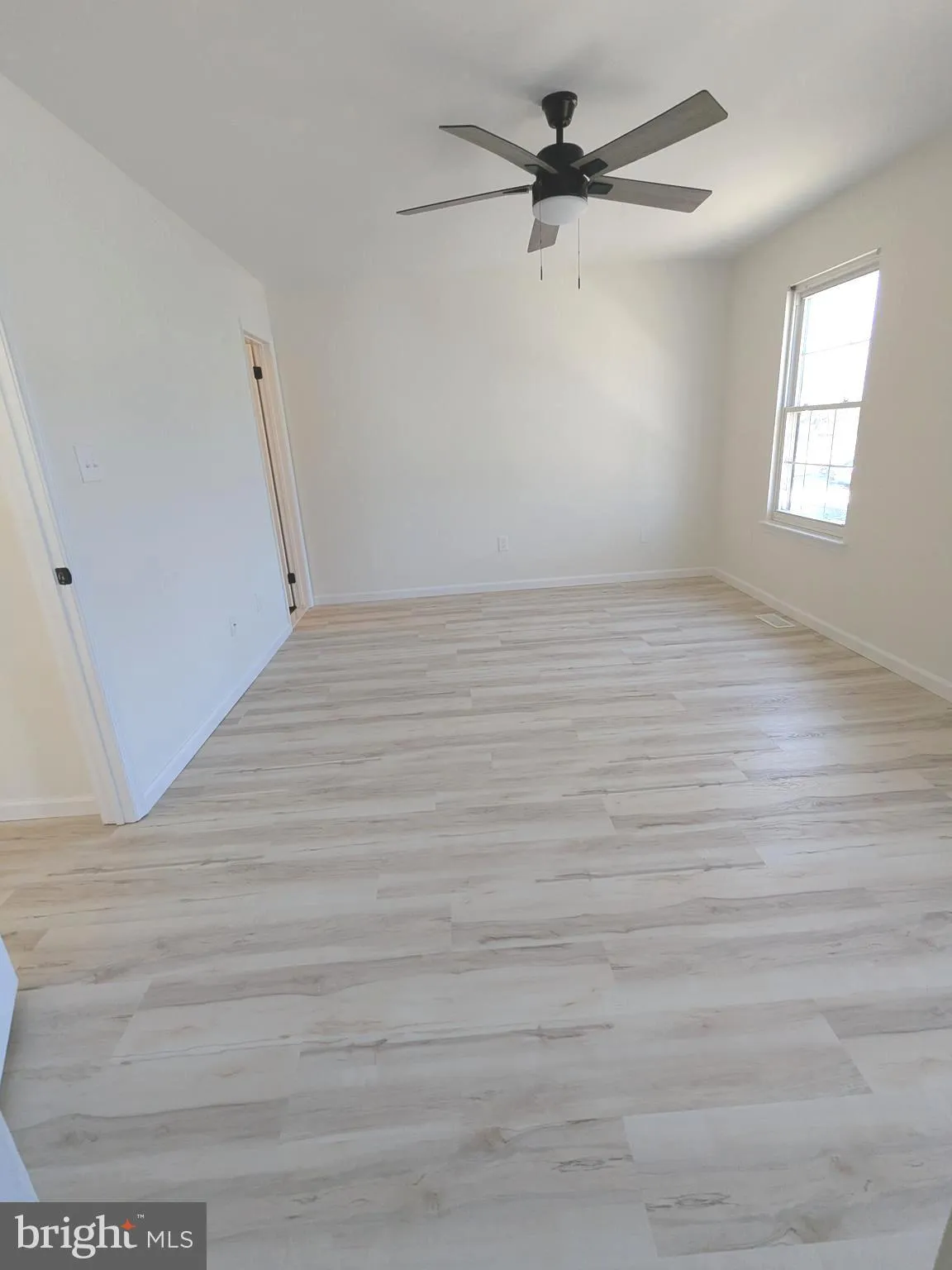 Robbinsville, New Jersey 08691, United States, 3 Bedrooms Bedrooms, ,3 BathroomsBathrooms,Residential,Pending,77900