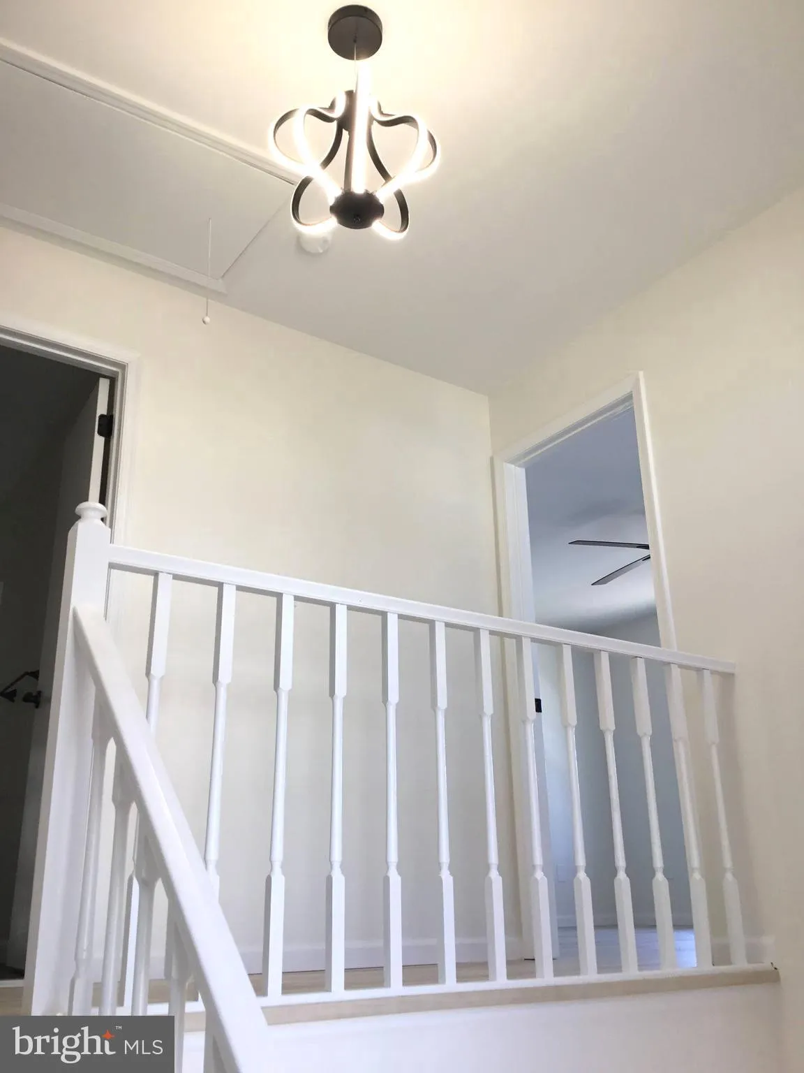 Robbinsville, New Jersey 08691, United States, 3 Bedrooms Bedrooms, ,3 BathroomsBathrooms,Residential,Pending,77900