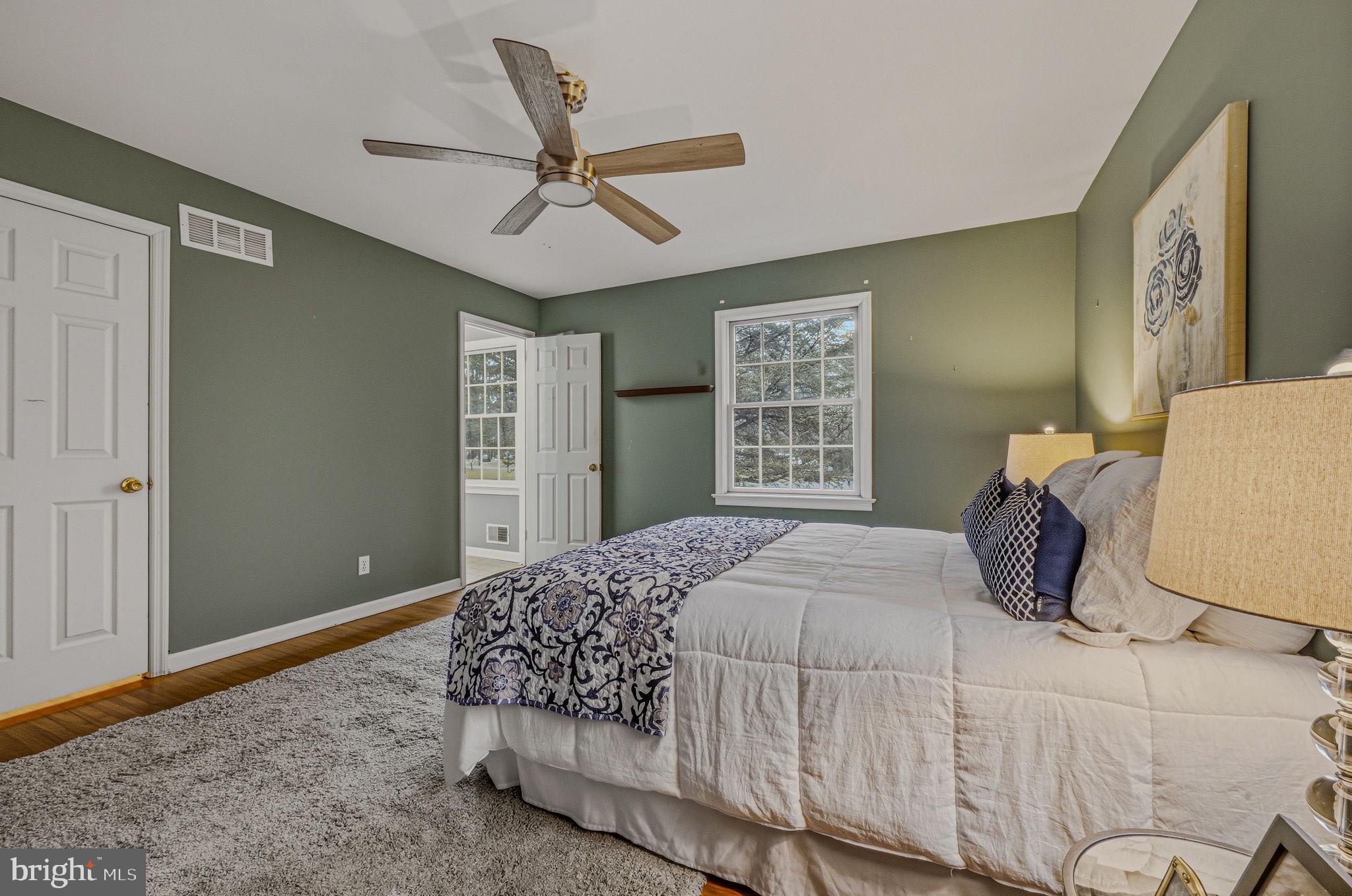 FOX BROOK - Residential