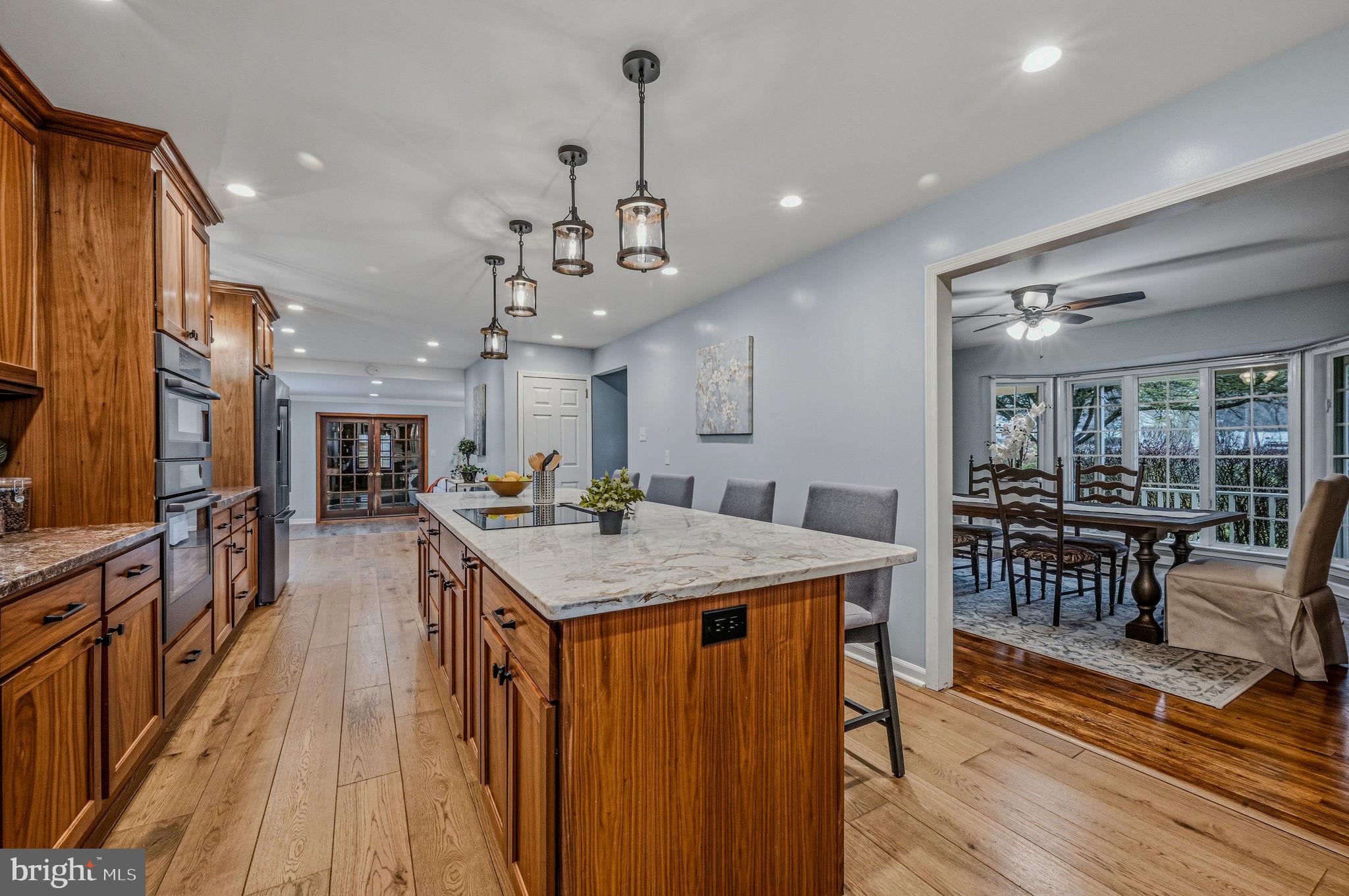 FOX BROOK - Residential