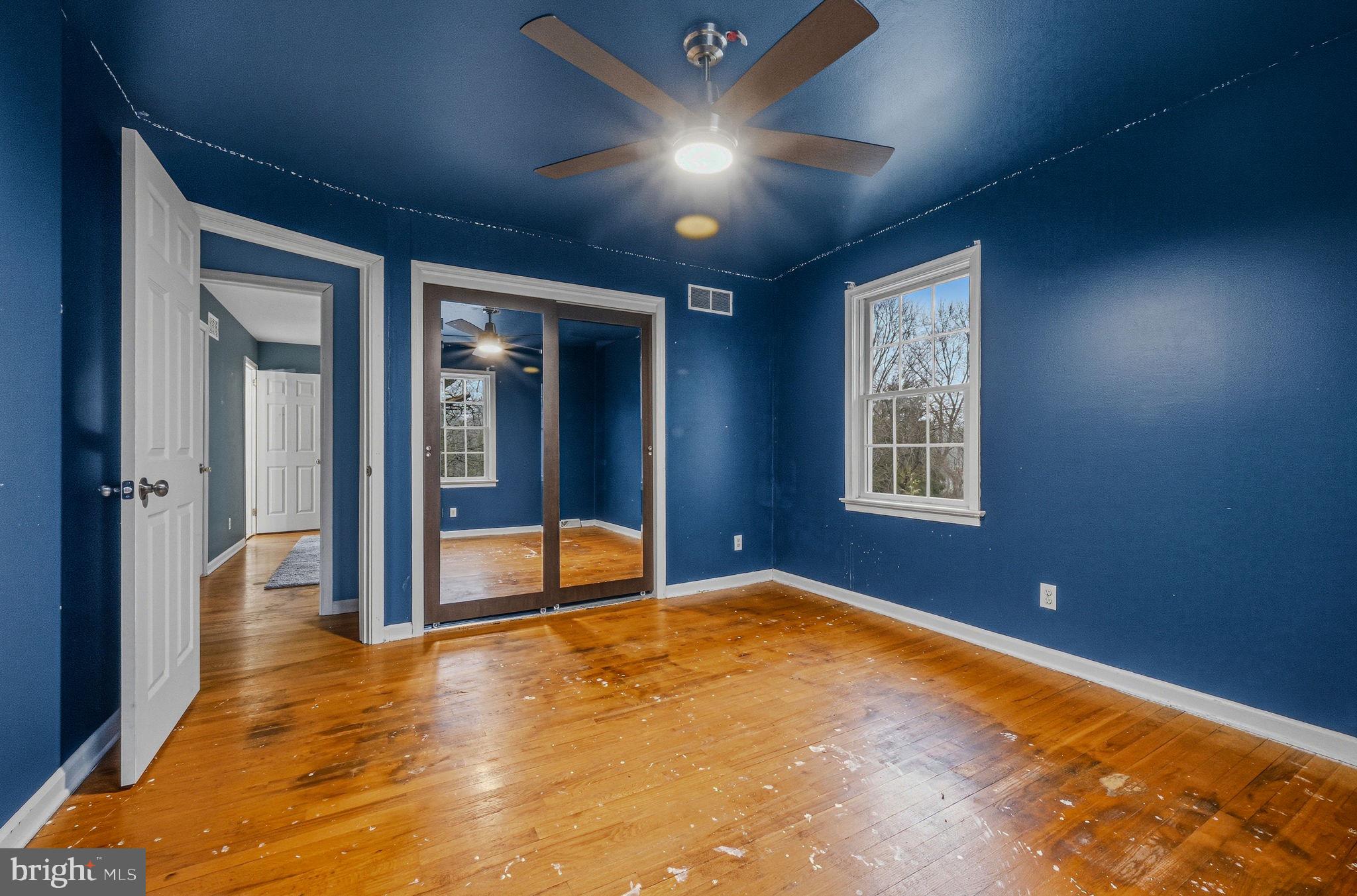 FOX BROOK - Residential