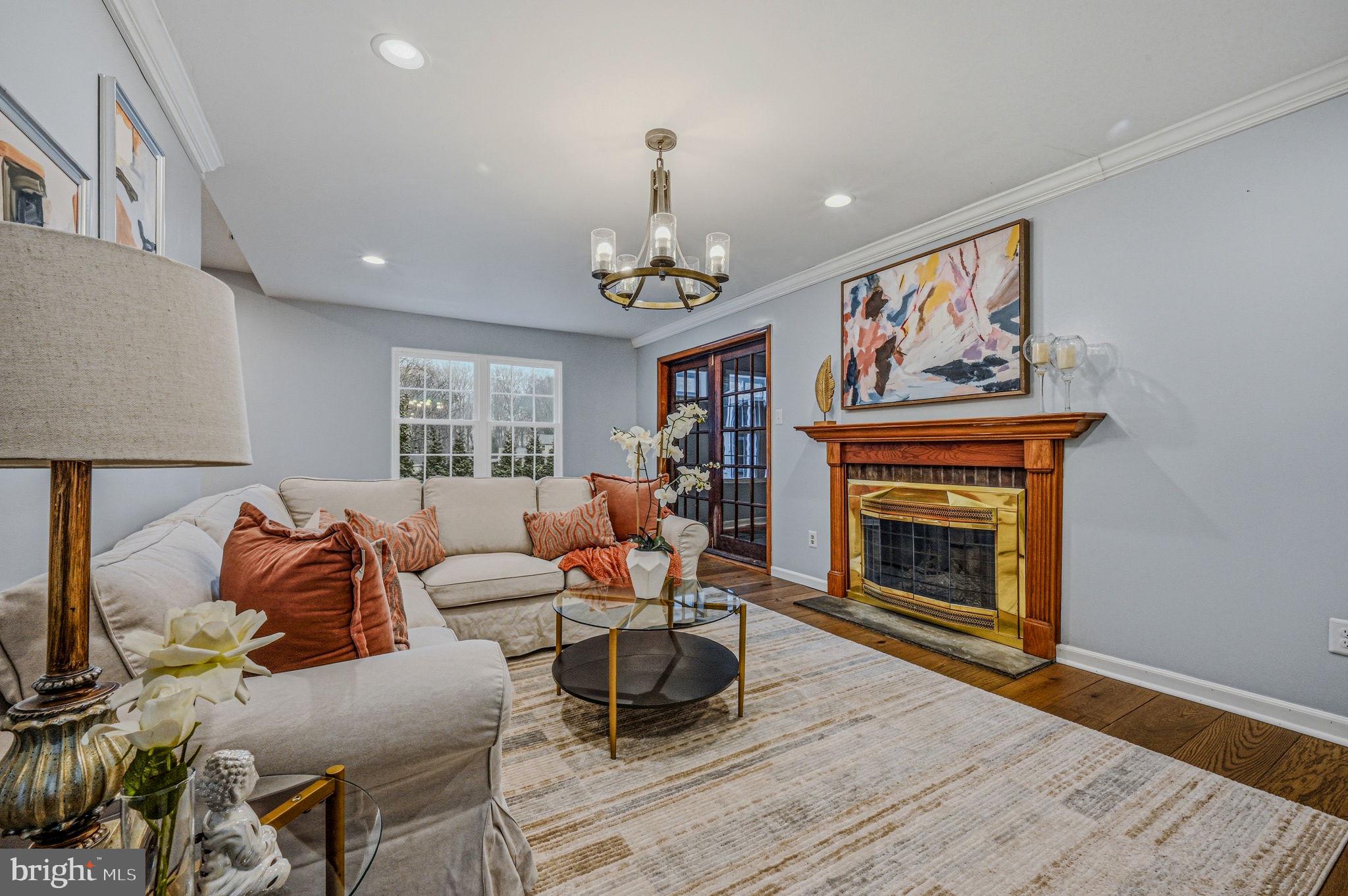 FOX BROOK - Residential