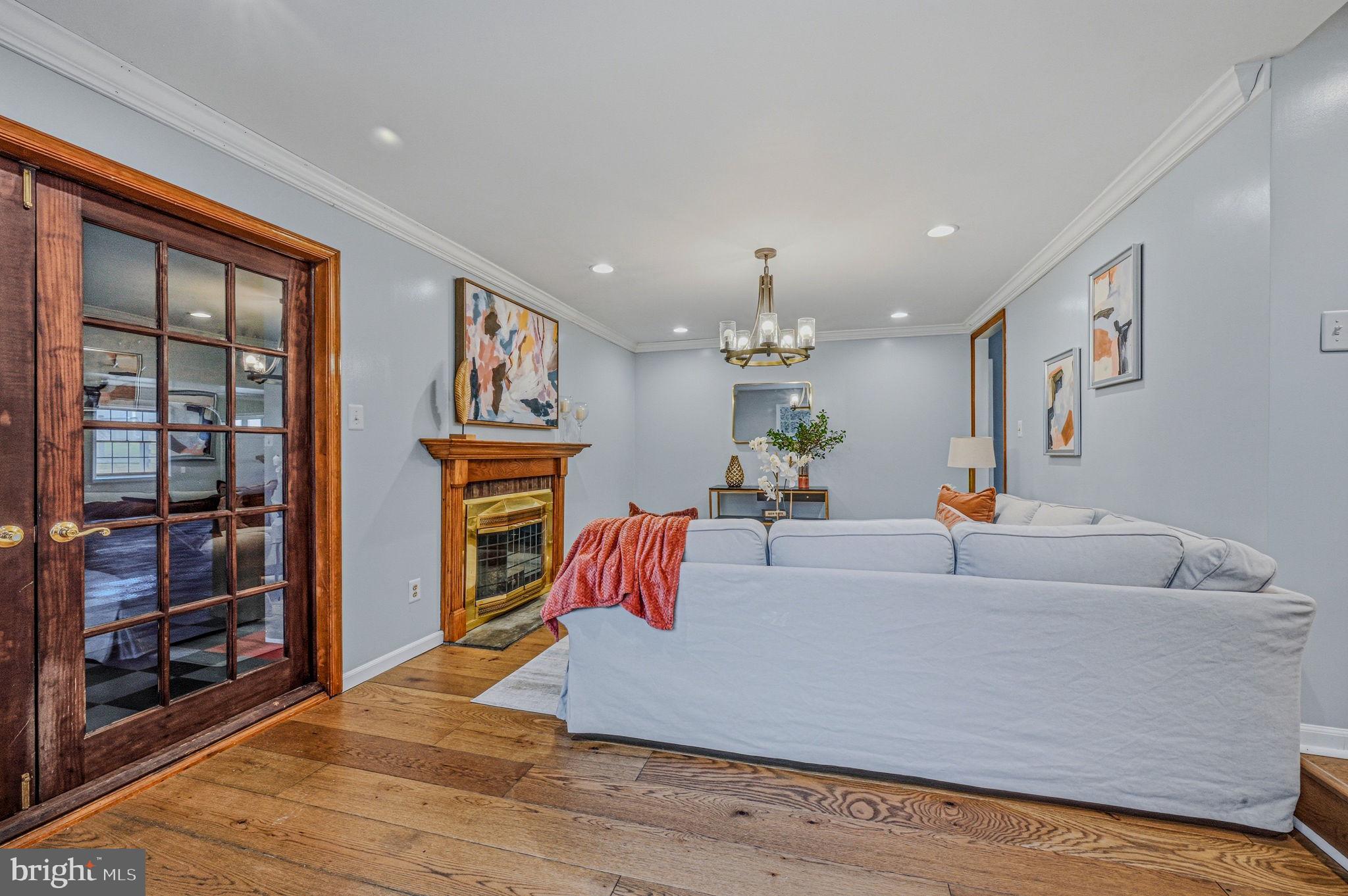 FOX BROOK - Residential