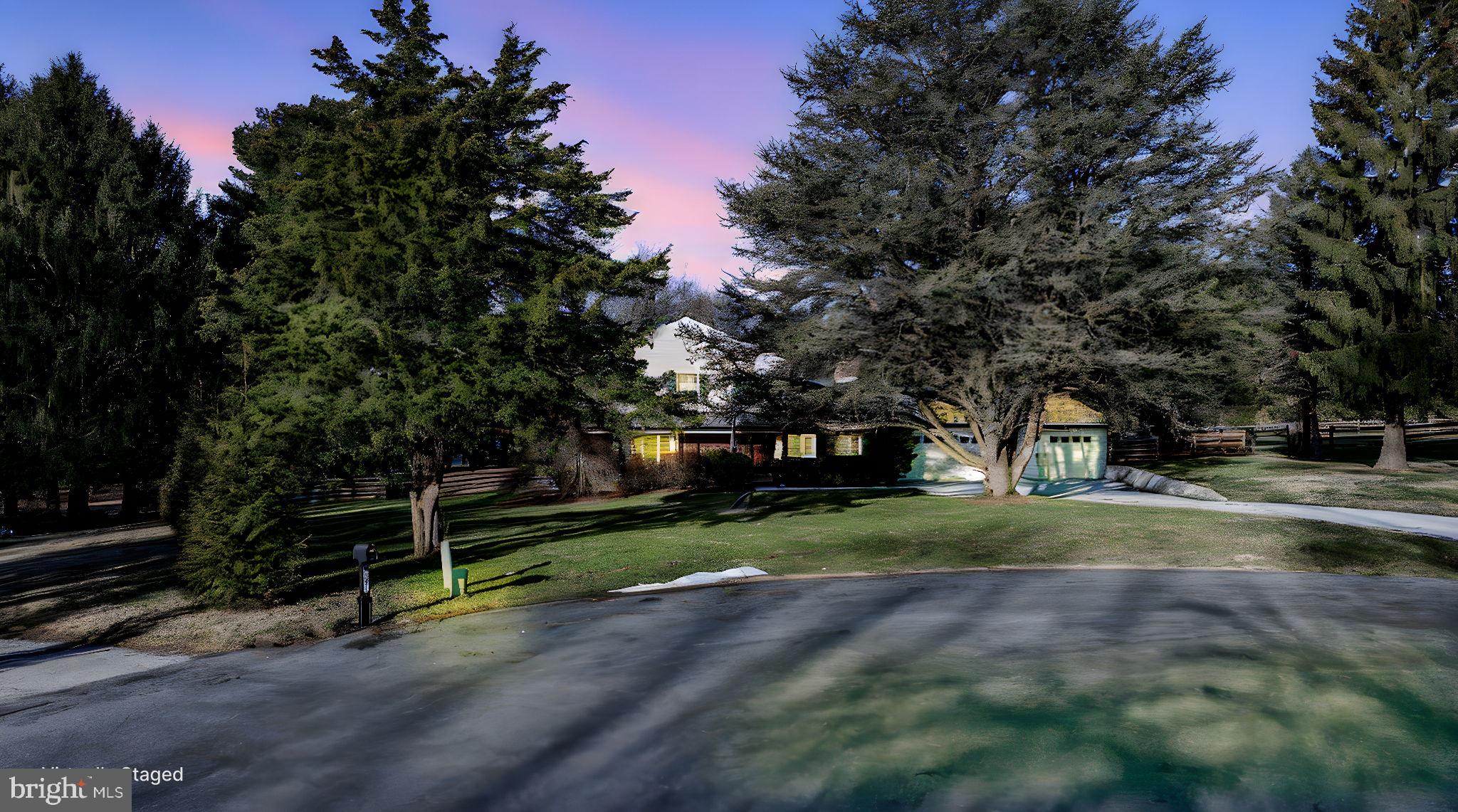 FOX BROOK - Residential