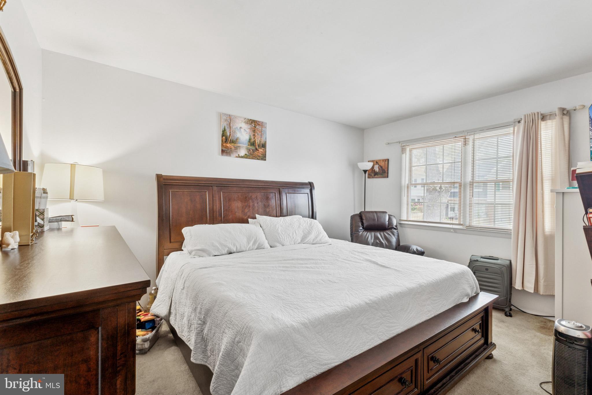 DALE CITY - Residential