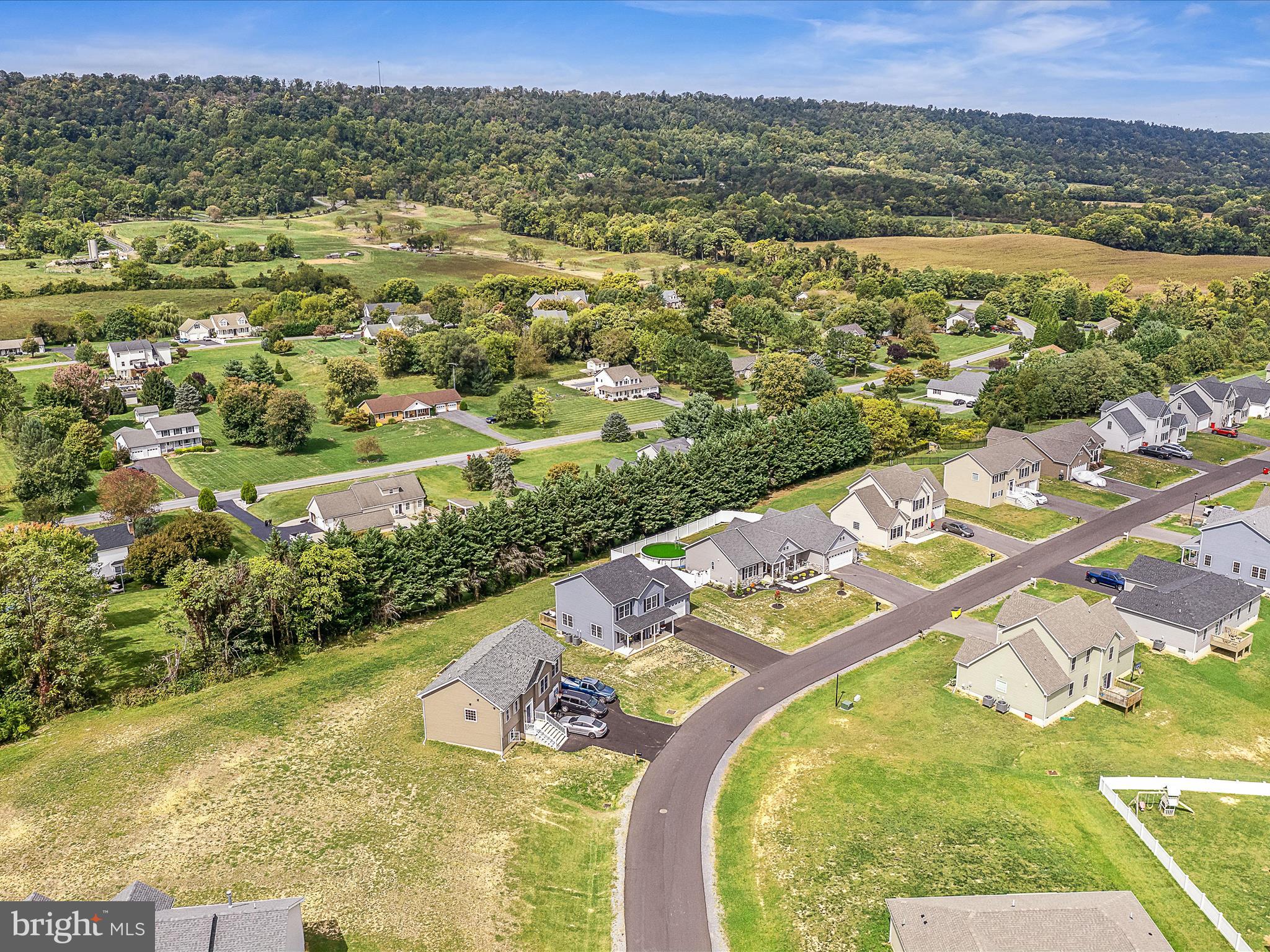 PEBBLE RIDGE - Residential