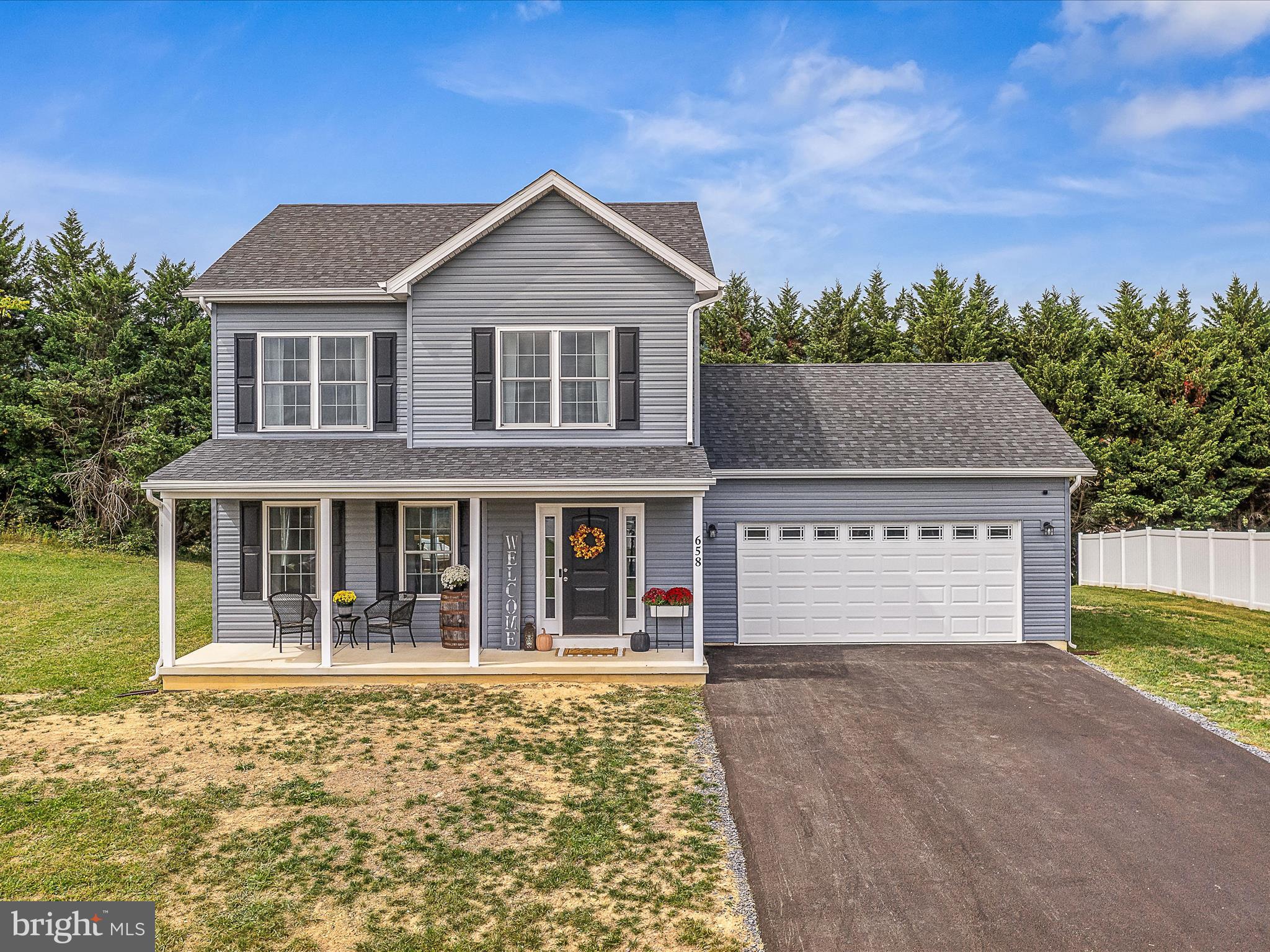 PEBBLE RIDGE - Residential