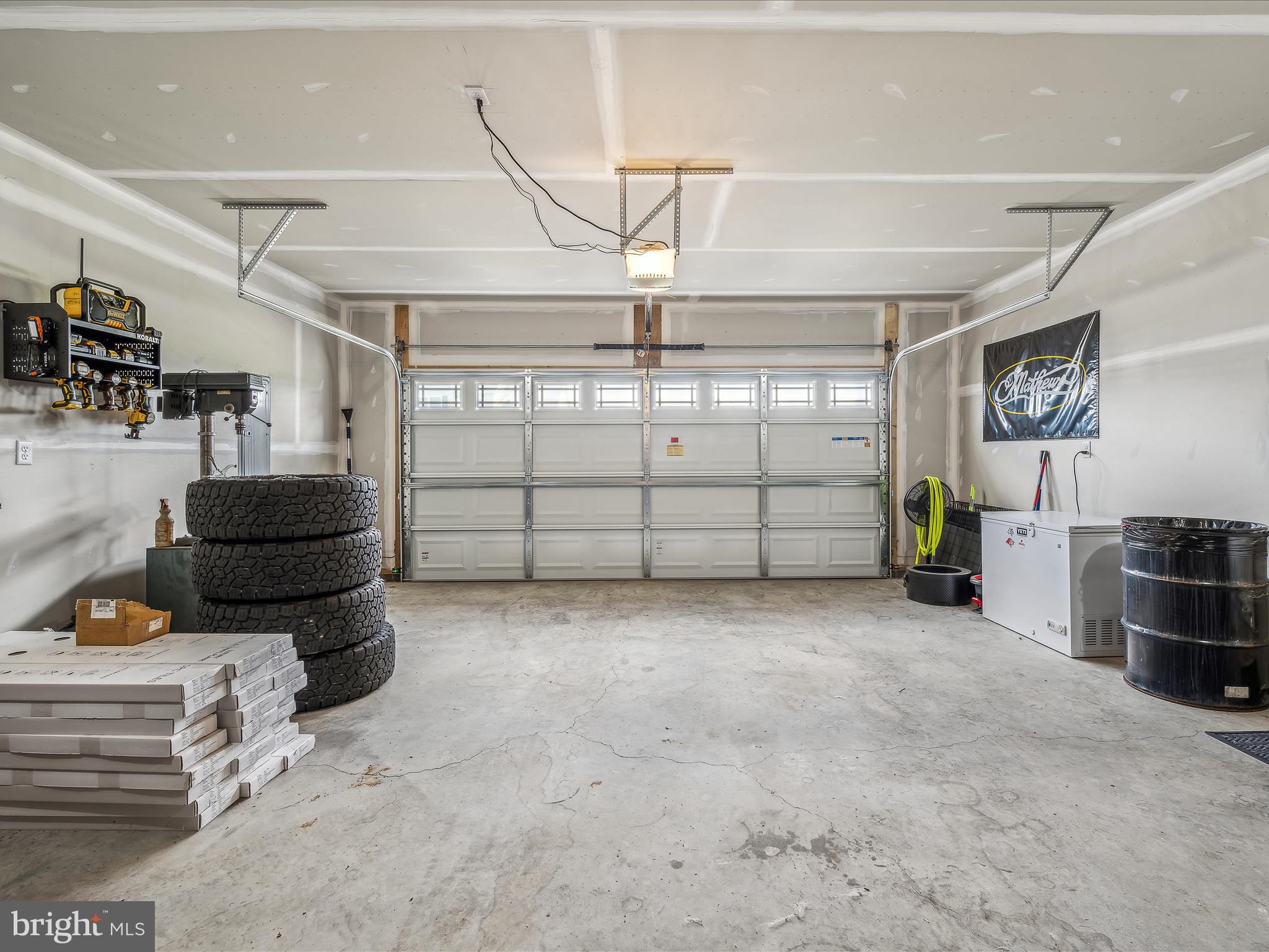 PEBBLE RIDGE - Residential