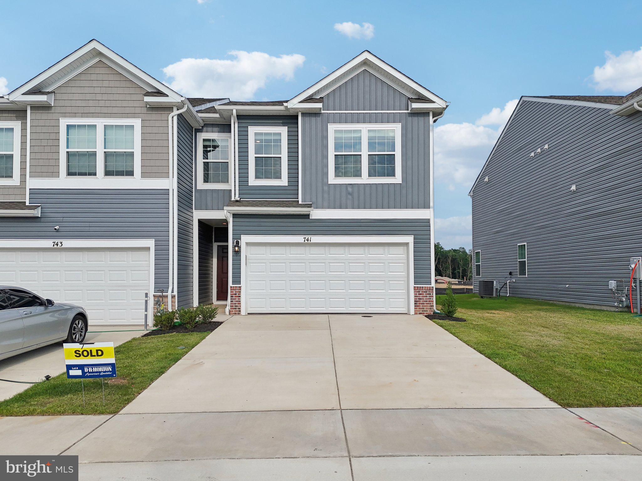 RIDGELY'S RESERVE - Residential