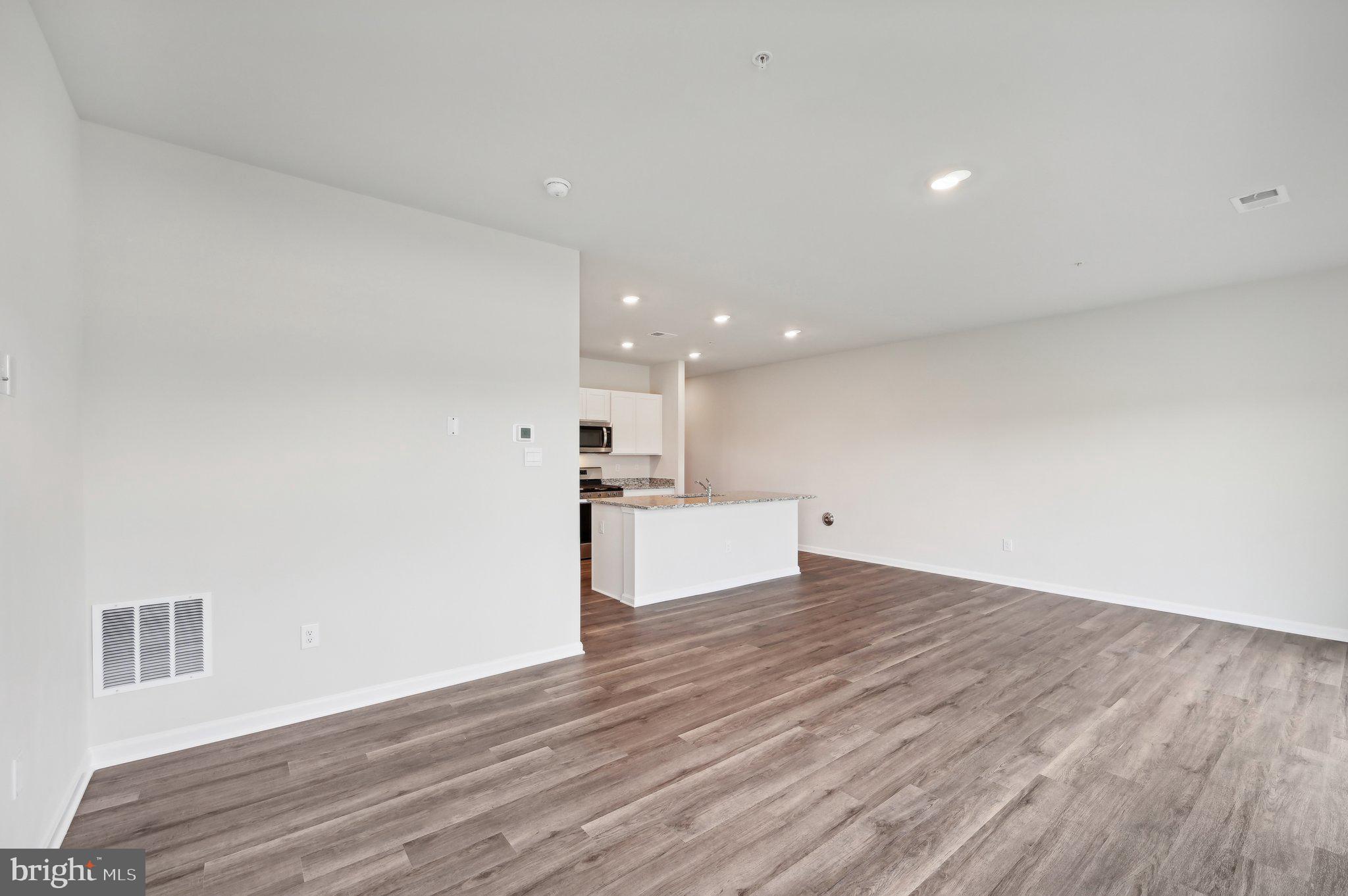 RIDGELY'S RESERVE - Residential