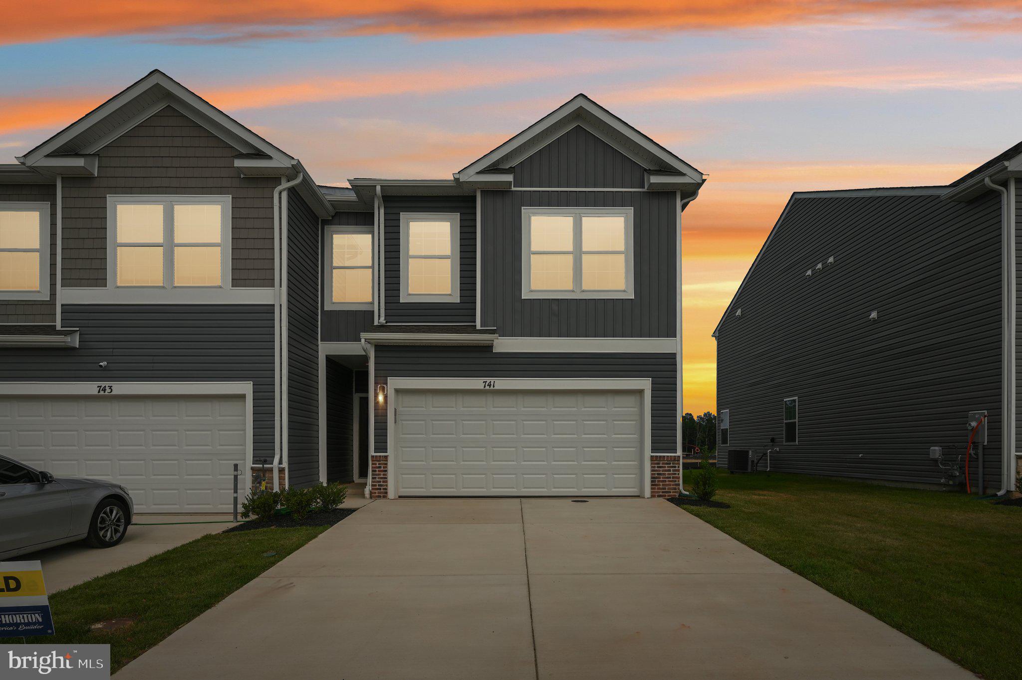 RIDGELY'S RESERVE - Residential