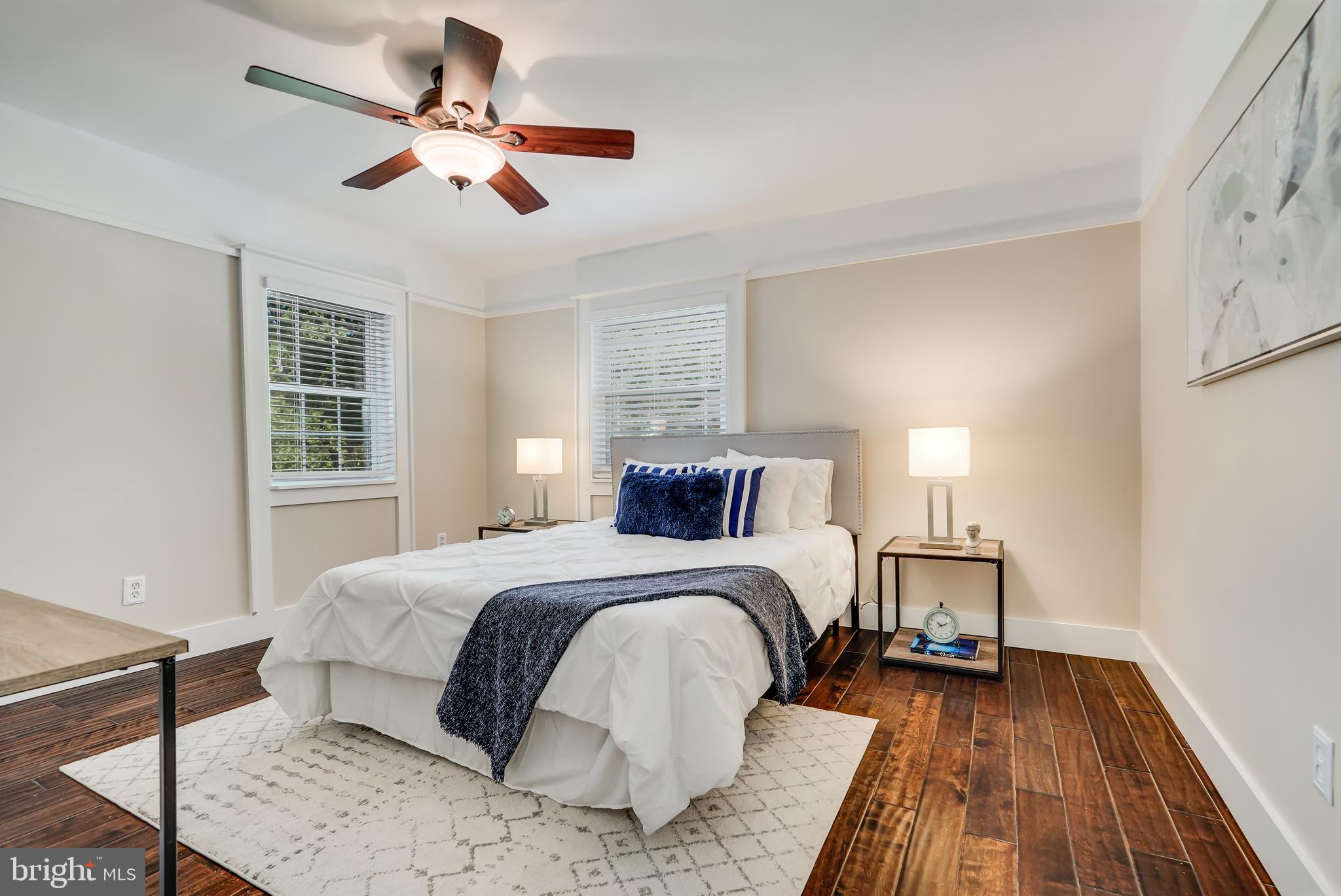 LORCOM GROVE - Residential