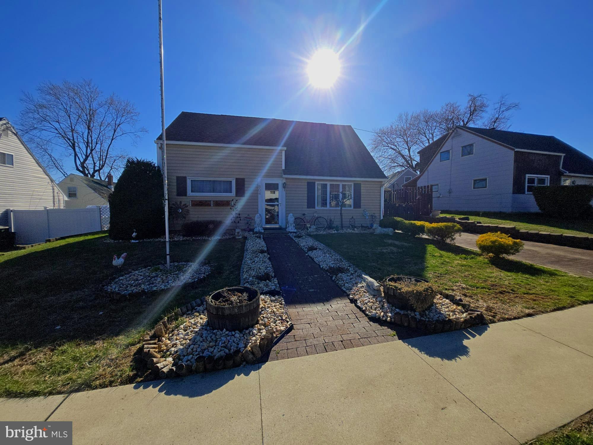 CHEROKEE RANCH - Residential