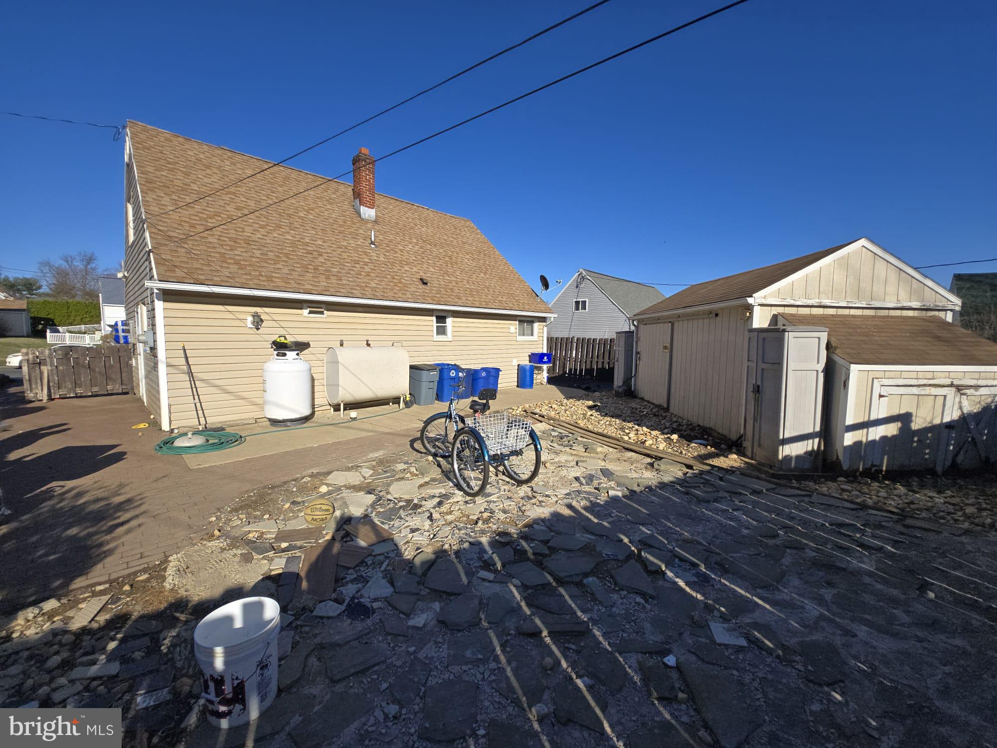 CHEROKEE RANCH - Residential