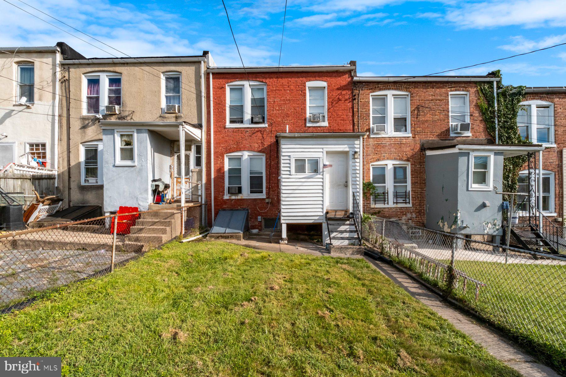 717 RICHWOOD AVENUE