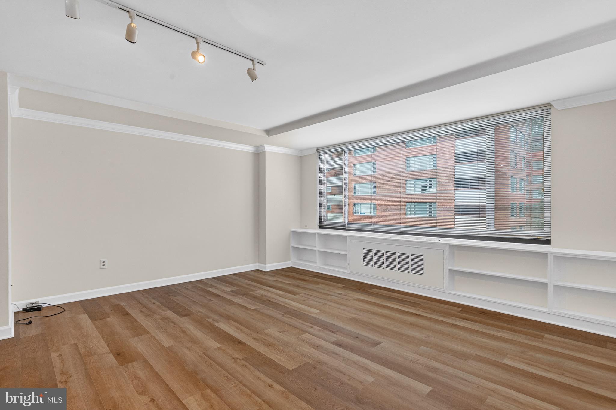 1011 ARLINGTON BOULEVARD 707