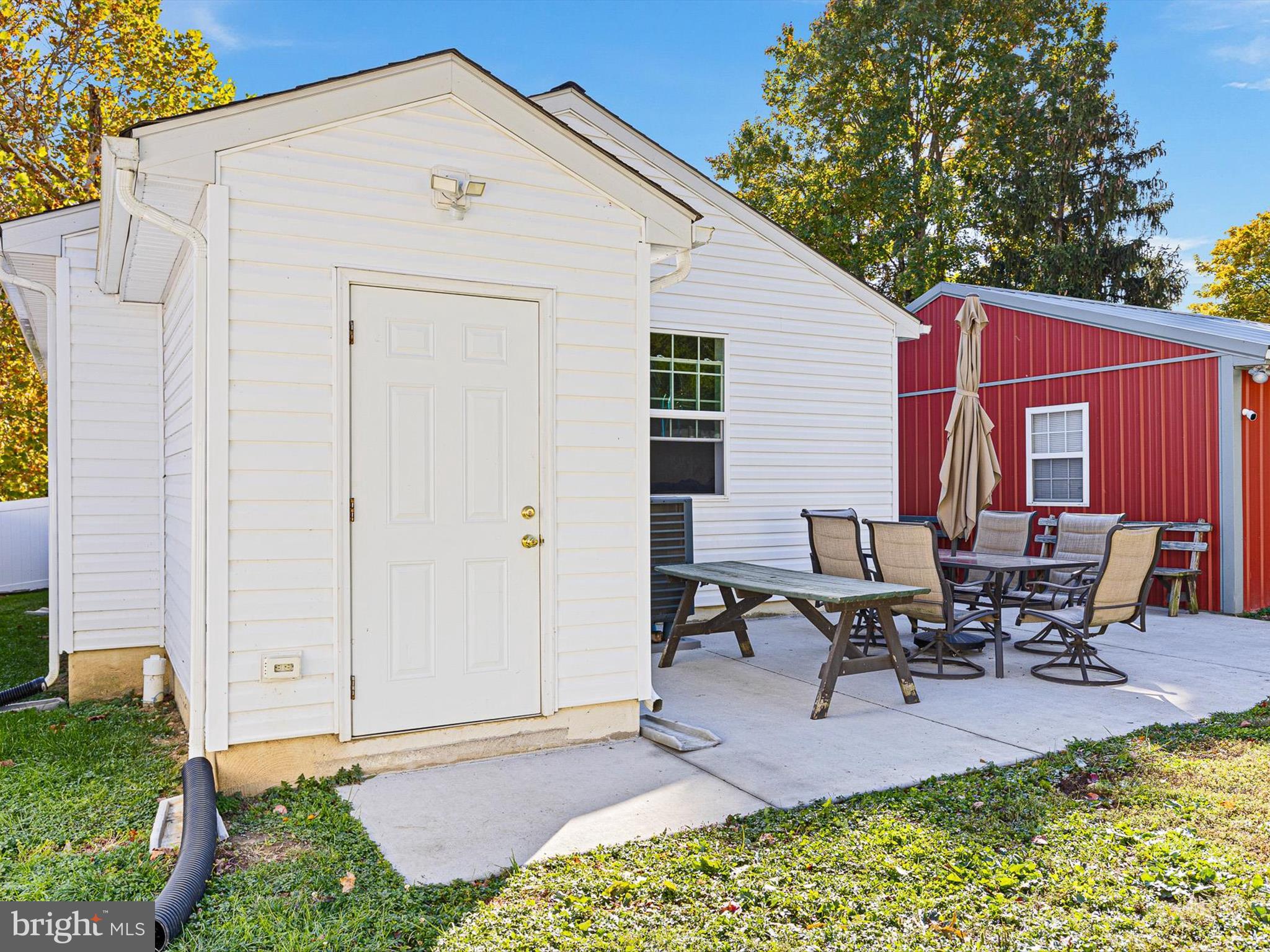 653 MECHANICS VALLEY ROAD