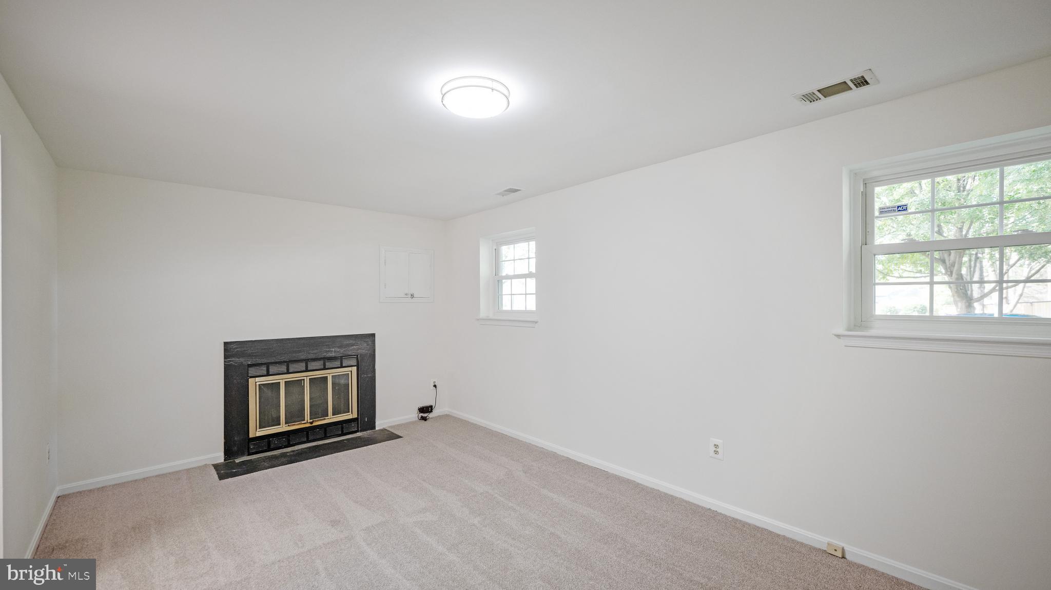 CHURCHILL TOWN SECTOR - Residential