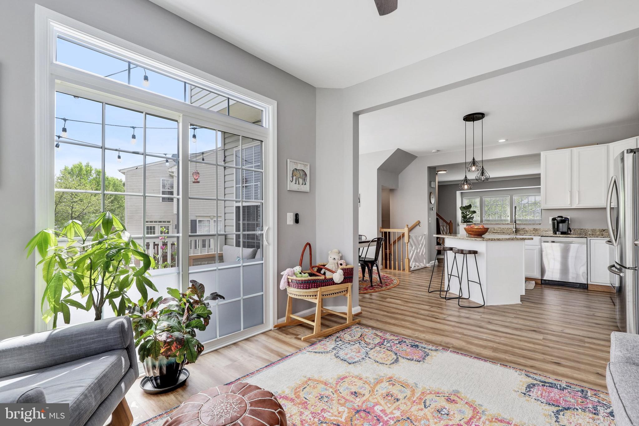 RIVERSIDE STATION - Residential